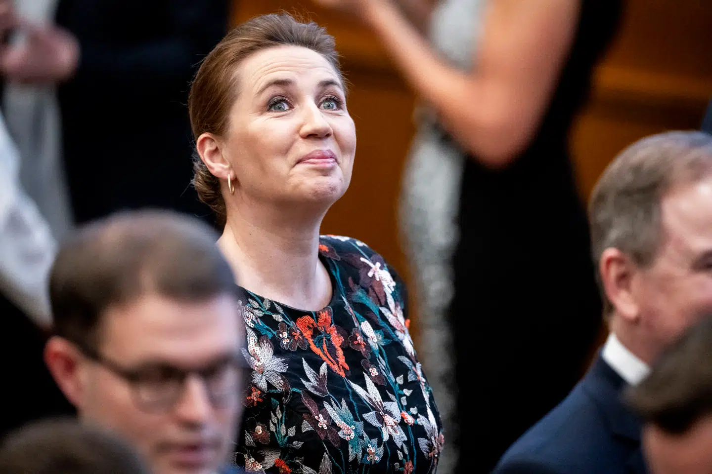 Statsminister Mette Frederiksen (S), da det nye kongepar og medlemmer af kongefamilien er i Folketingssalen for første gang i deres nye officielle roller på Christiansborg Slot i København, mandag den 15. januar 2024.