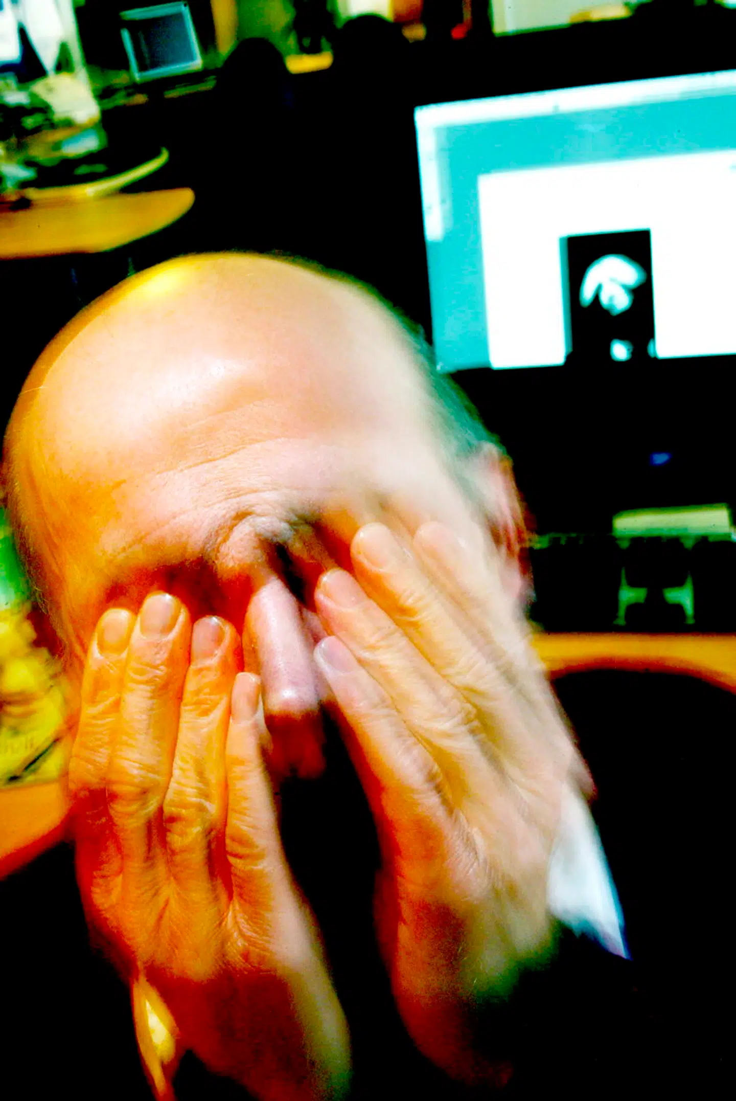 Mange af os har urealistiske forventninger til livet. Hvis vores forventninger er forkerte, kan vi kun blive skuffede, mener en forfatter til en ny bog om udbrændthed.