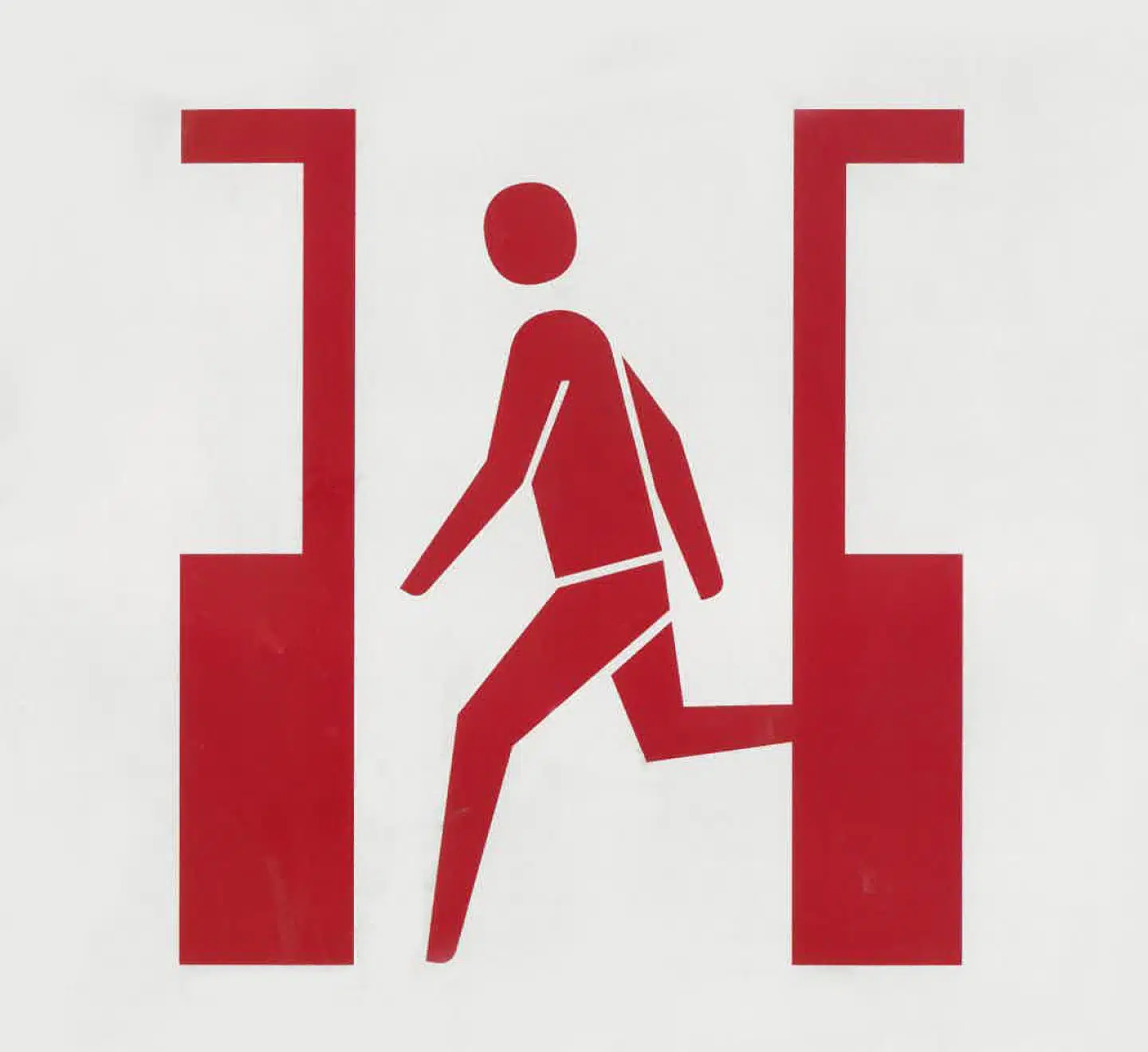 Lørdagskylling på flugt? Når nu man markerer bukselinningen i figuren, hvorfor må den så hverken få fødder eller hænder? Det hænger ikke sammen.