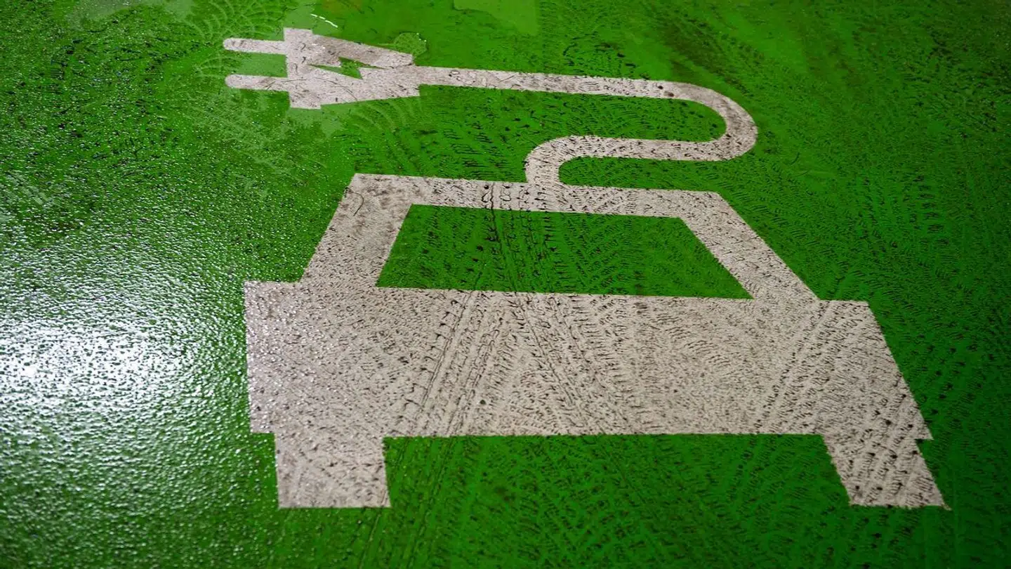 Lademarkedet er i eksplosiv vækst i Danmark. Men forbrugerne kan slet ikke følge med, afslører ny undersøgelse.