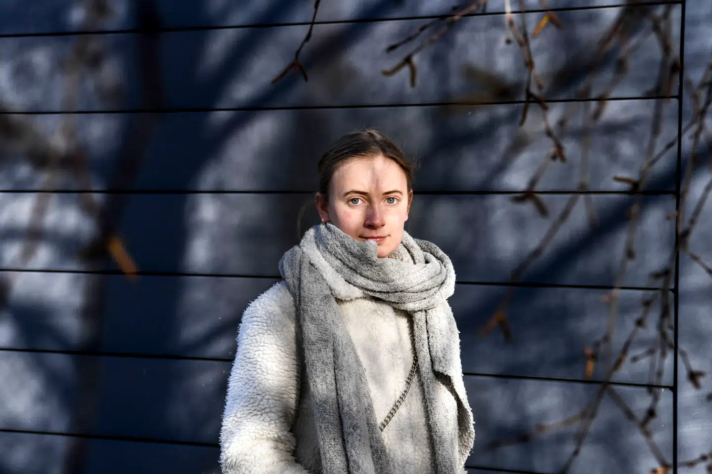 Lokalpolitikeren Frida Valbjørn (EL) fra Randers er dybt bekymret for konsekvenserne af det forurenede jordskred ved Nordic Waste, der har retning mod Alling Å.