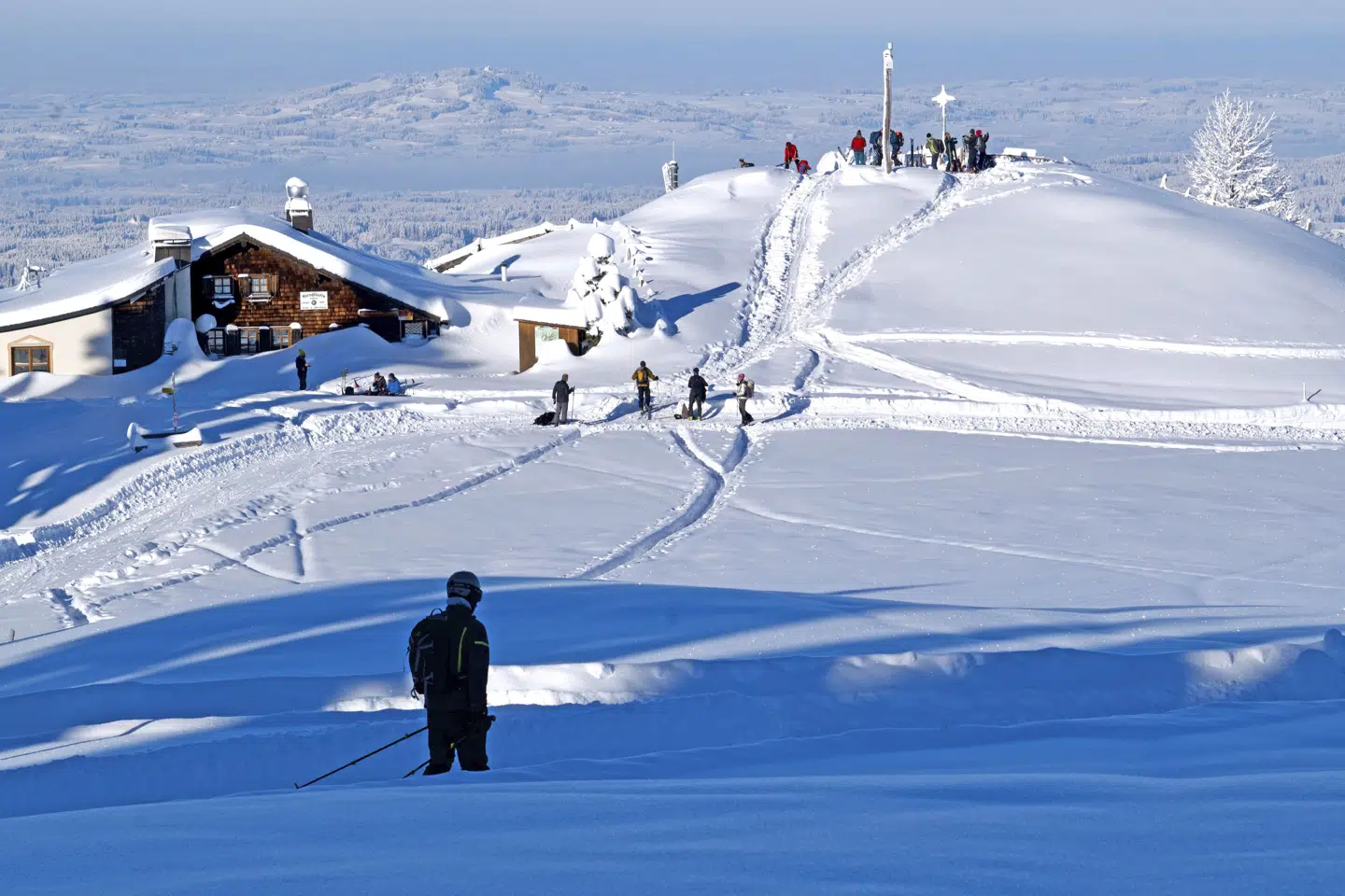 I år har Falck allerede fyldt de første tre fly med skiturister, der er kommet til skade. Det fjerde fly letter onsdag. (Arkivfoto).
