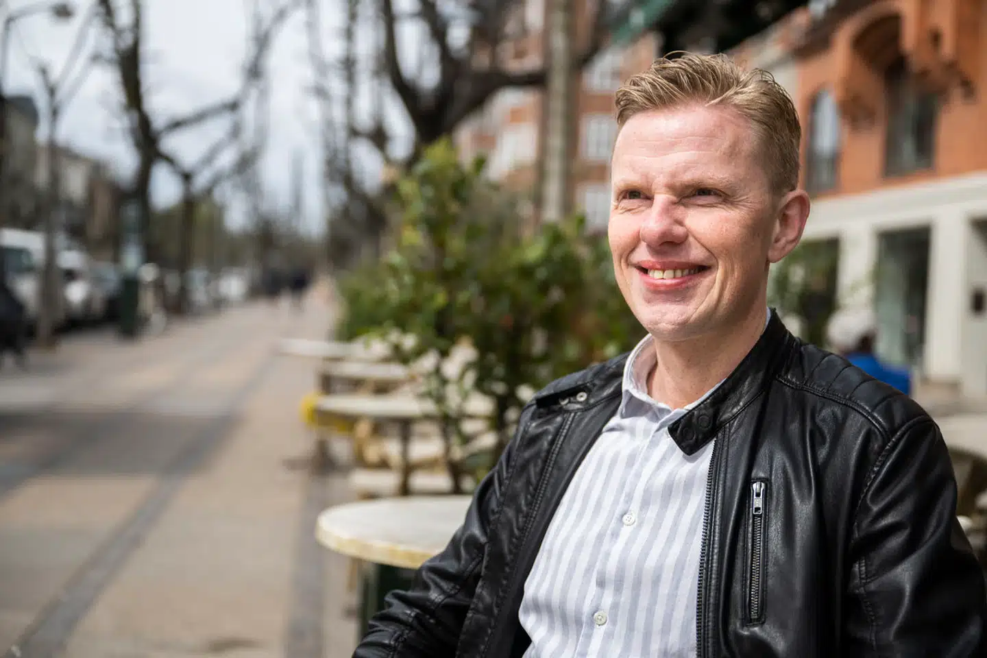 DR-værten Ole Tøpholm har tidligere været formand den den danske Melodigrandprix-fanklub.