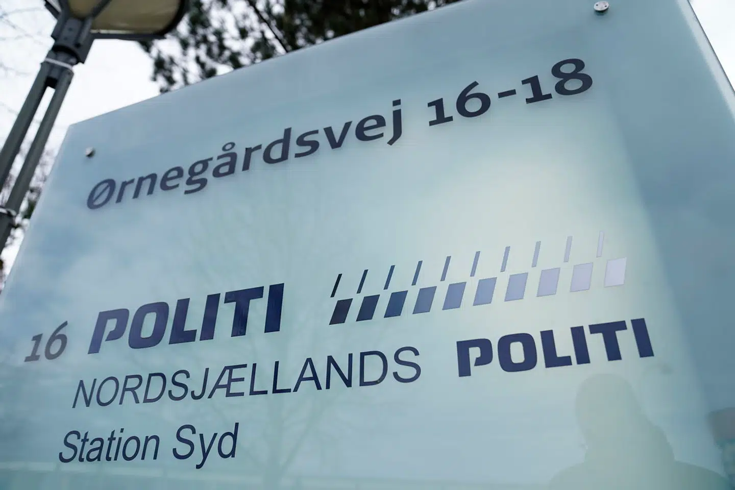 Politiet kan kontaktes på 114.