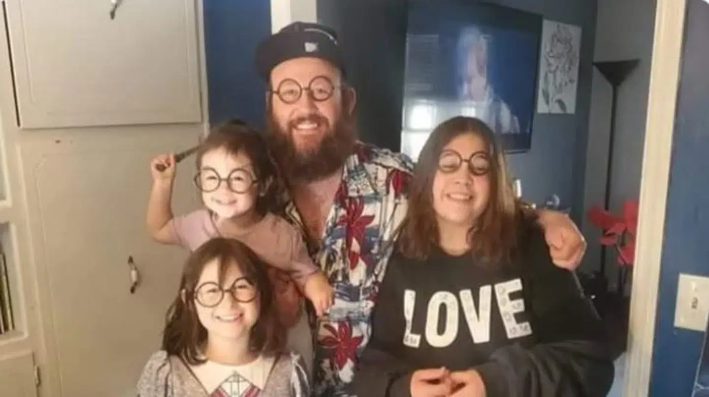 Ricky Johnson blev fundet sammen med sine to kammerater efter at have været savnet i to dage.