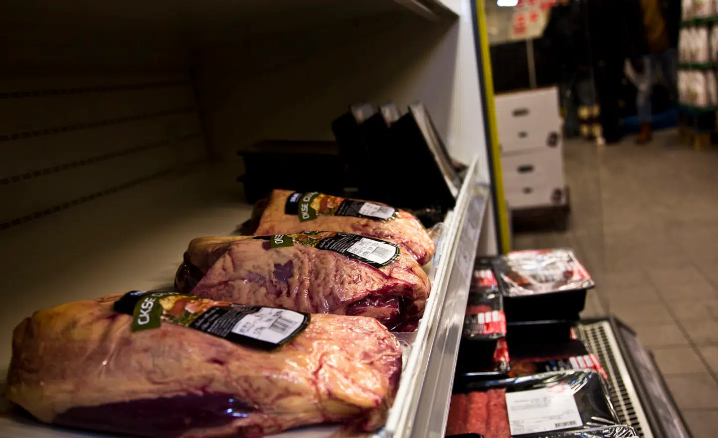 Butikstyvene går særligt efter kød og alkohol, fortæller Jannick Nytoft, administrerende direktør for De Samvirkende Købmænd.