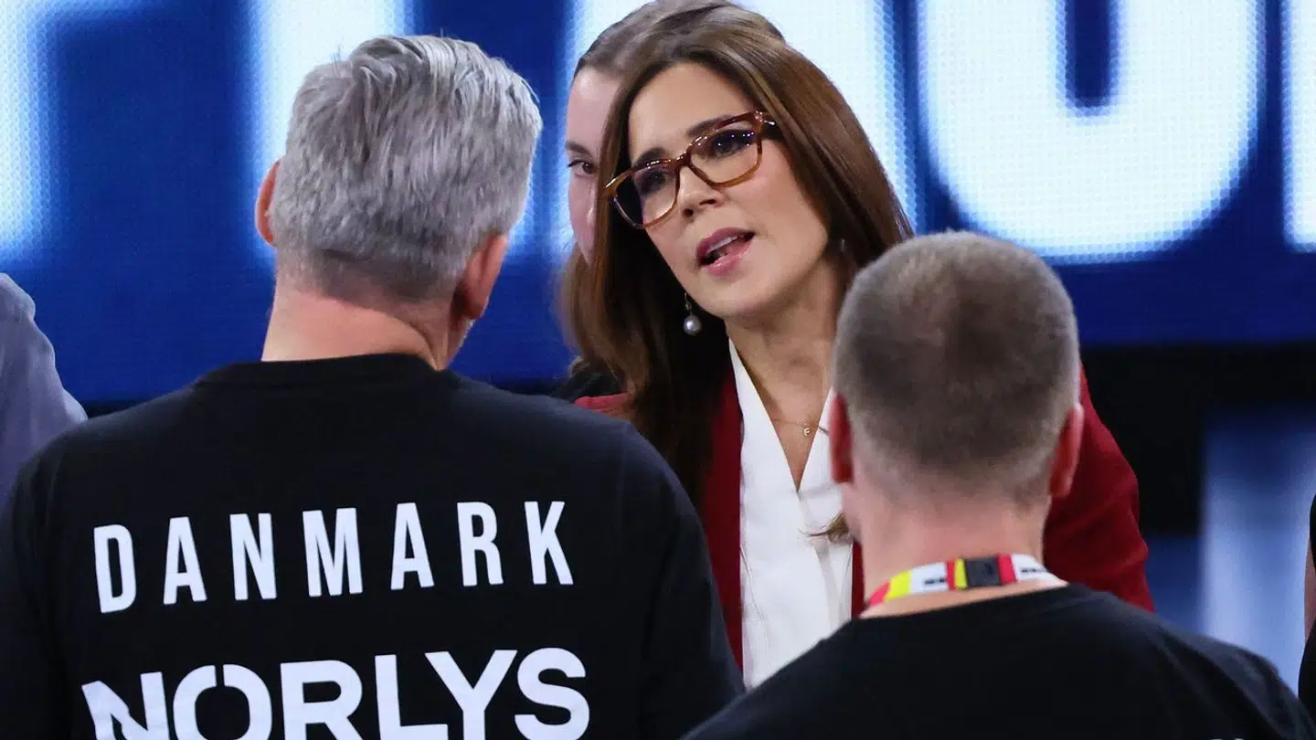 Nikolaj Jacobsen fik sølvmedaljen overrakt.