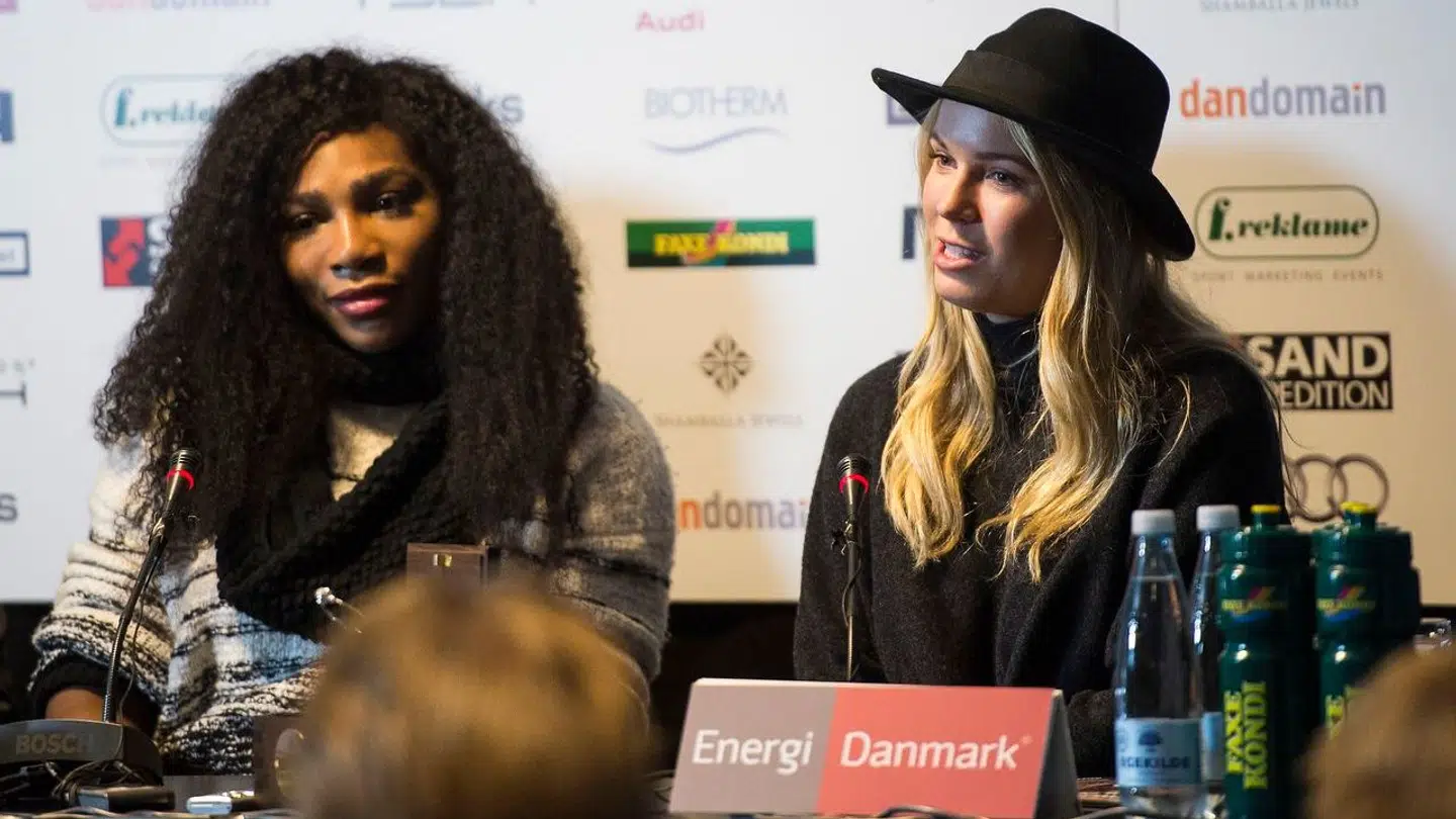 I 2015 spillede Wozniacki mod veninden Serena Williams i Herning.