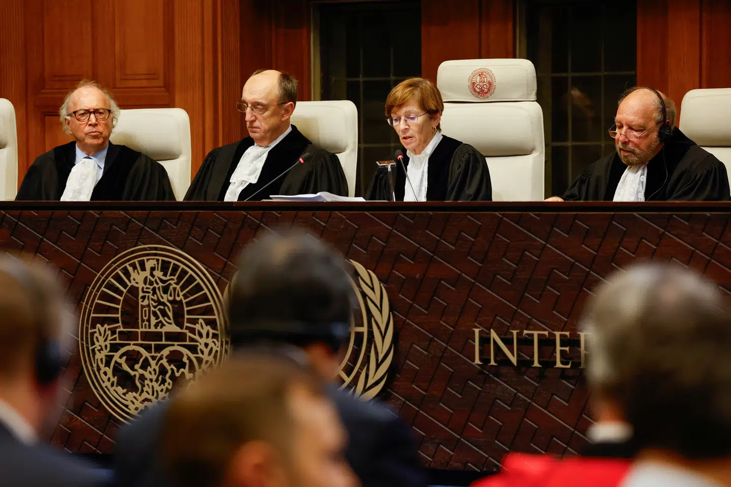 Chefdommer Joan Donoghue taler under et tidligere retsmøde i den sag, som Ukraine havde anlagt mod Rusland ved FN's øverste domstol, Den Internationale Domstol (ICJ). (Arkivfoto)