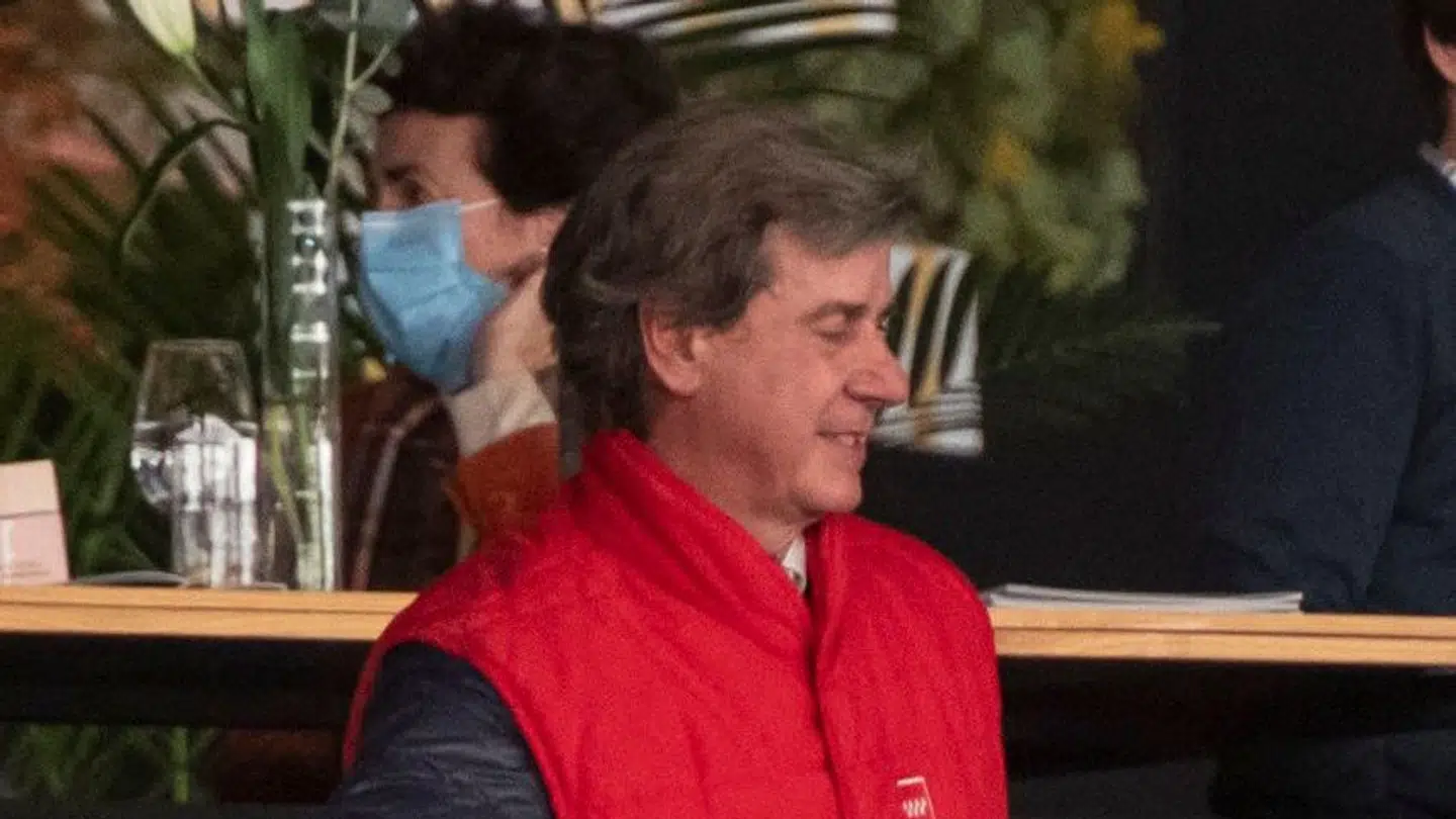 Cayetano Martínez de Irujo siger, at billederne har gjort stor skade på hans og Genoveva Casanovas børn.