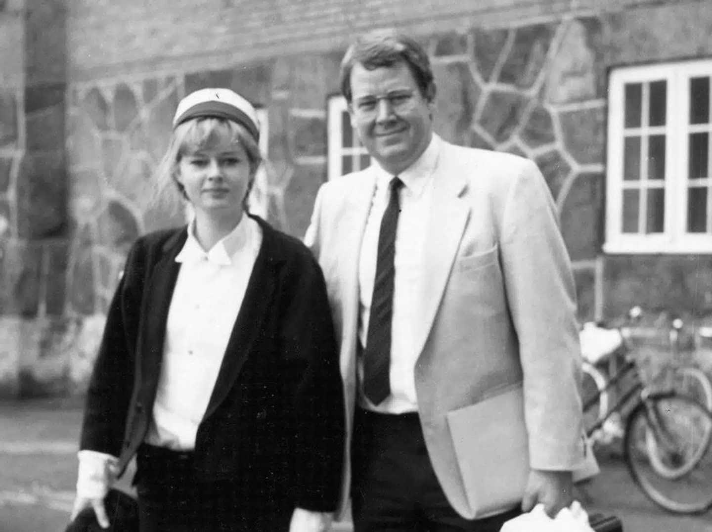 Allerede da Signe blev student i 1987, var mørket begyndt at sænke sig over hende.