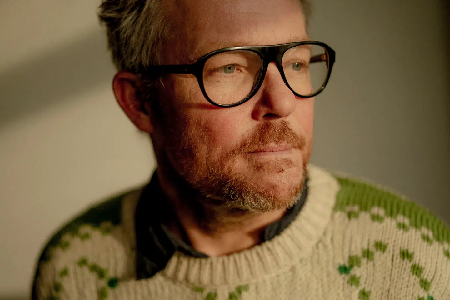 Den kendte trækasse, der har ændret mange danskeres madvaner, fylder 25 år. Det hele begyndte, da Søren Ejlersens ven legede »Giftekniv« og sendte ham til Jylland for at møde landmanden Thomas Harttung.