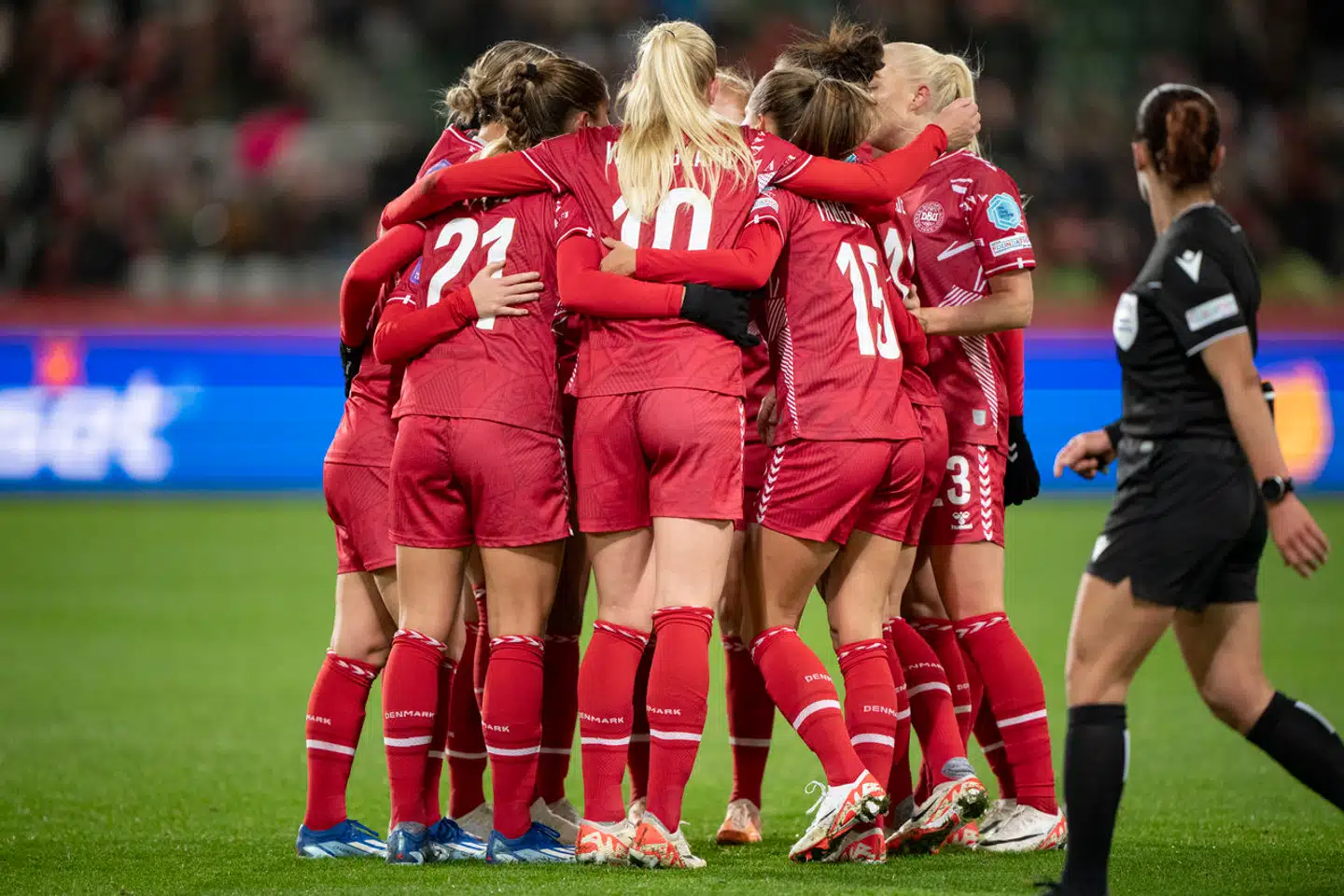 DBU skriver i sin rapport, at den krop, der har gennemgået en mandlig pubertet, har »potentielle« fordele i fodbolden, fremfor den krop, der har gennemgået en kvindelig pubertet.