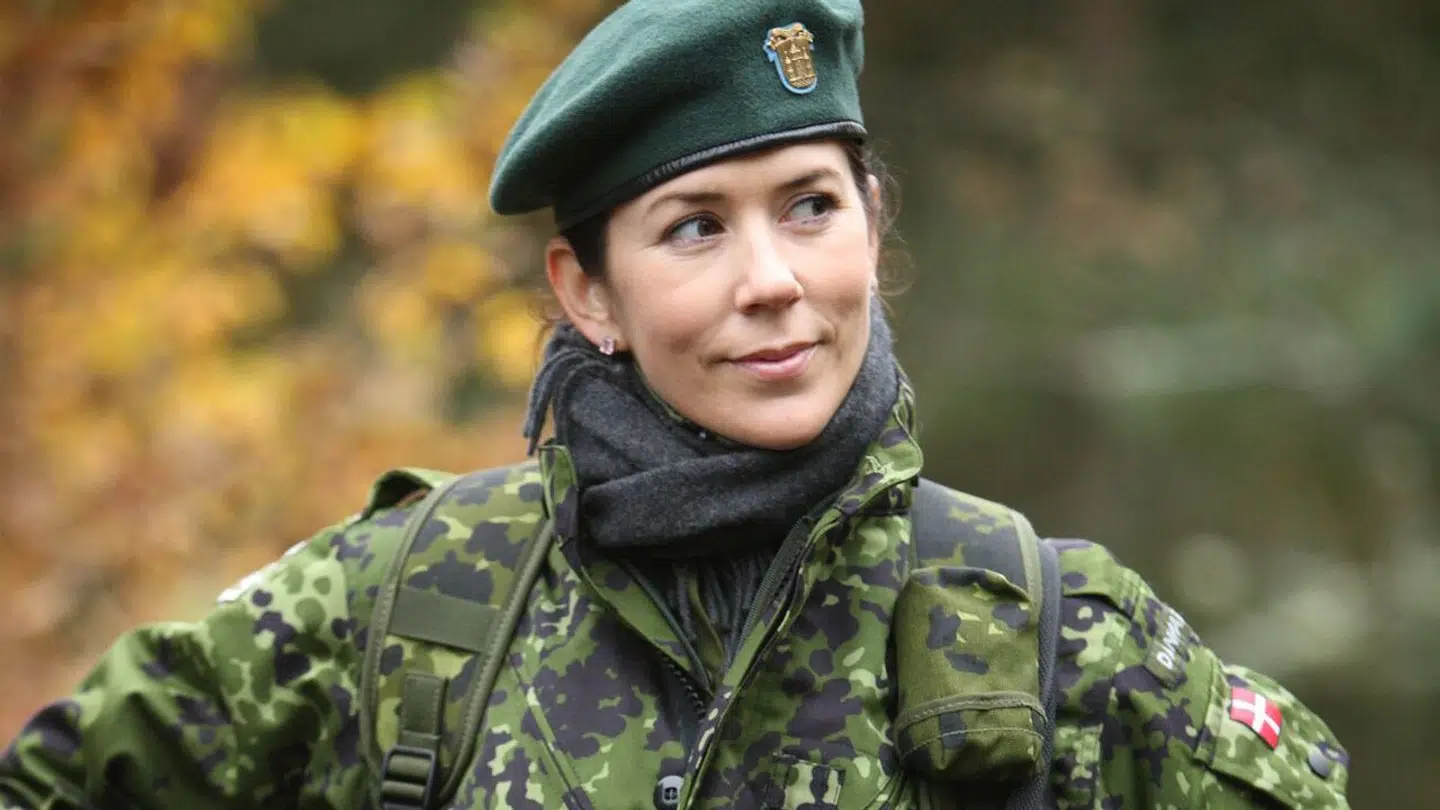 Mary i trøjen.