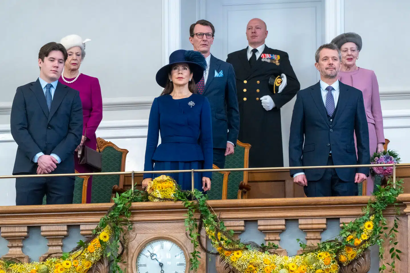 Når Kongehuset ønsker at arbejde for at give jordkloden videre til næste generation i god stand og ønsker at arbejde for grøn omstilling, kunne det tænkes også at indebære en reform af hofleverandørordningen, skriver Lars Ludvigsen og Jakob Zeuthen.