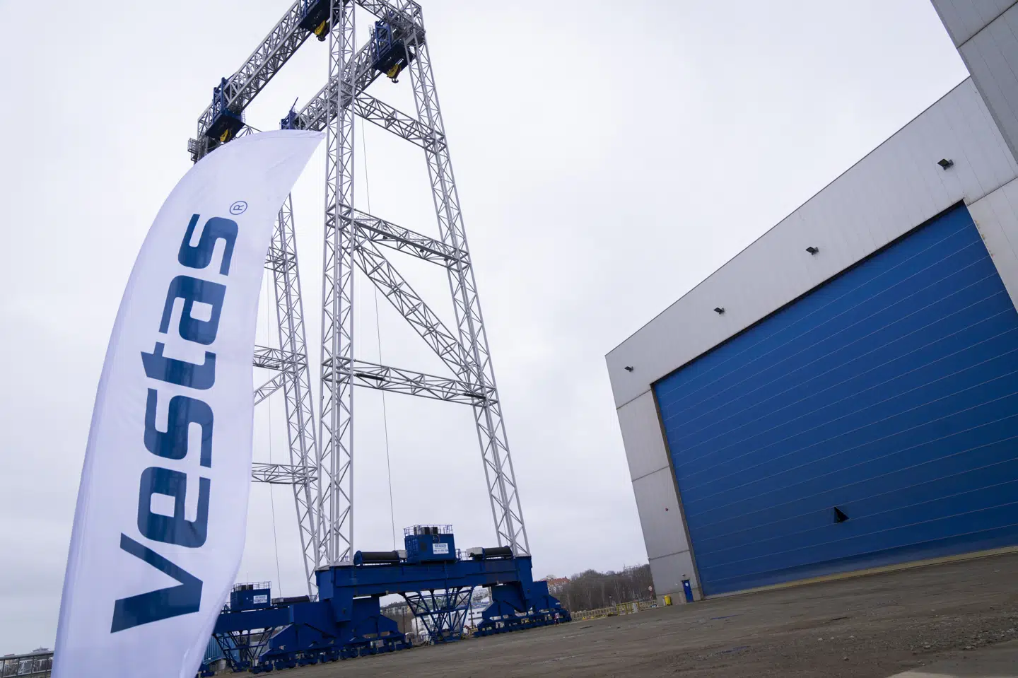 Vestas-fabrik i polske Szczecin fik for nylig fint besøg, da kong Frederik kiggede forbi i forbindelse med et erhvervsfremstød i Polen. (Arkivfoto).