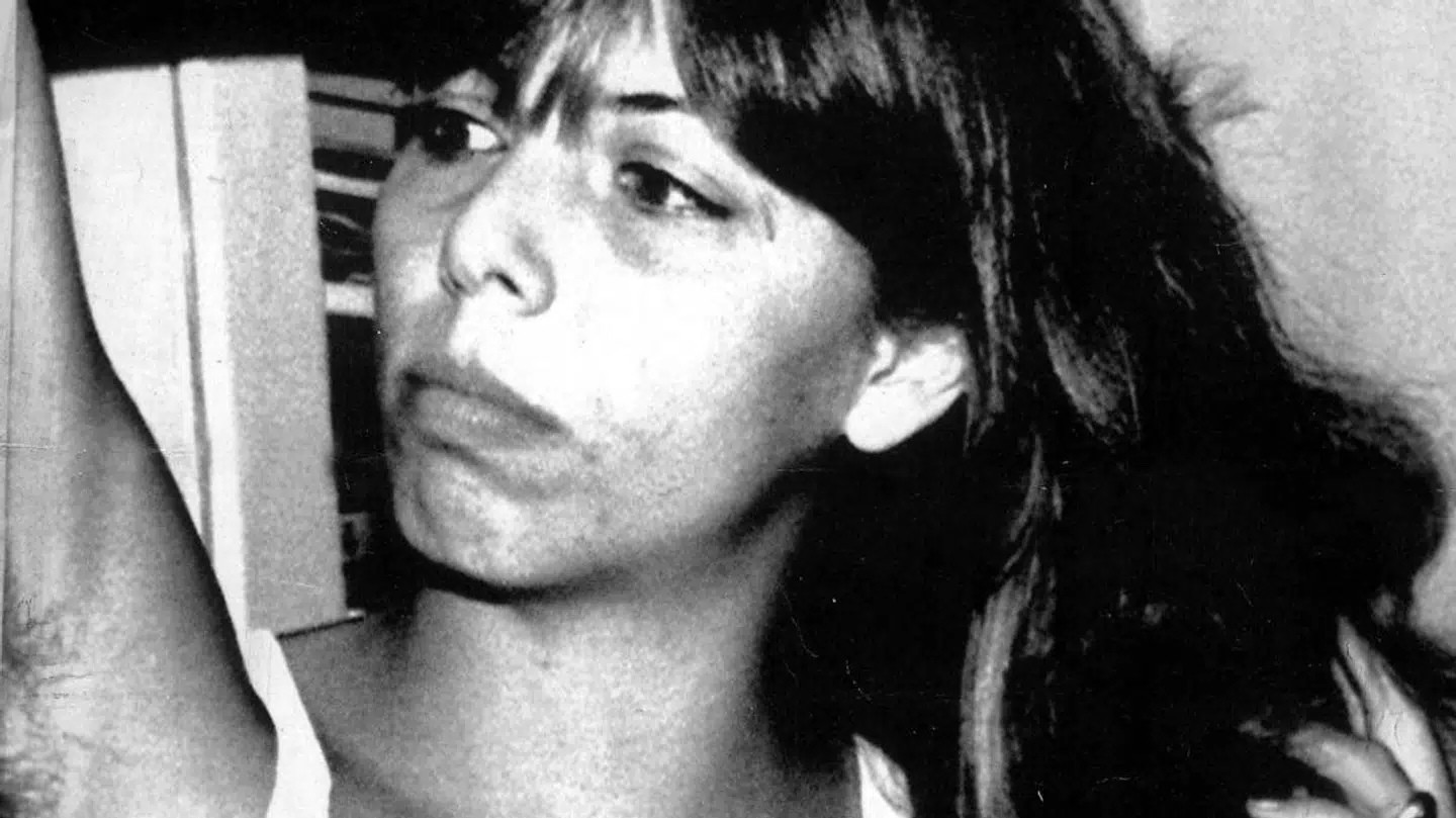 Den 23-årige Hanne With blev dræbt nytårsnat 1989/90 i sin lejlighed i Fensmarksgade i København.