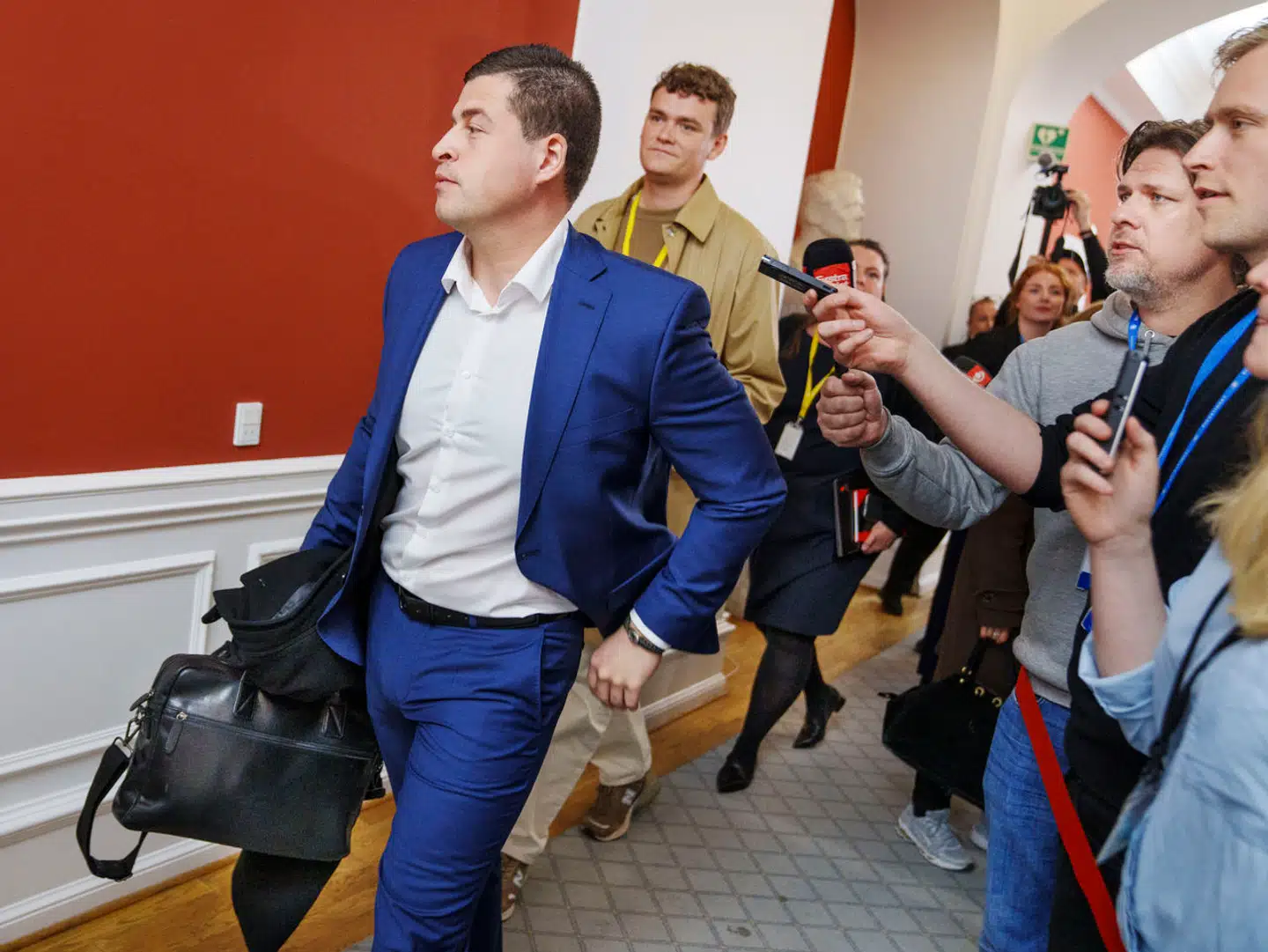 Mike Villa Fonseca forlod Moderaterne, fordi han ikke havde overholdt partiets adfærdskodeks.