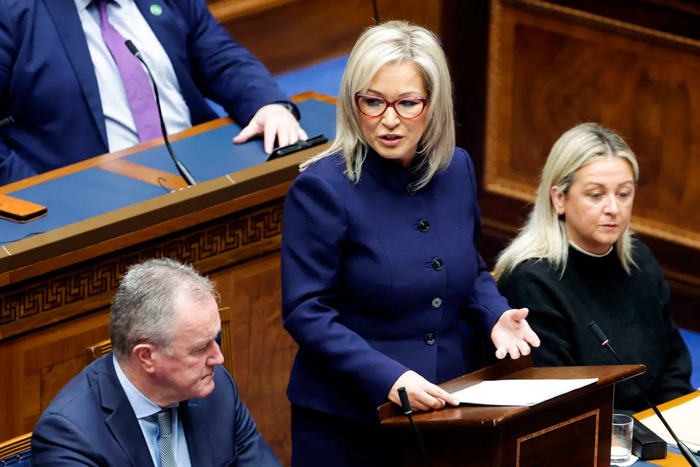 Michelle O’Neill, det republikanske Sinn Fein-partis leder, blev lørdag blev indsat som førsteminister. Foto: Kelvin Boyes, Scanpix