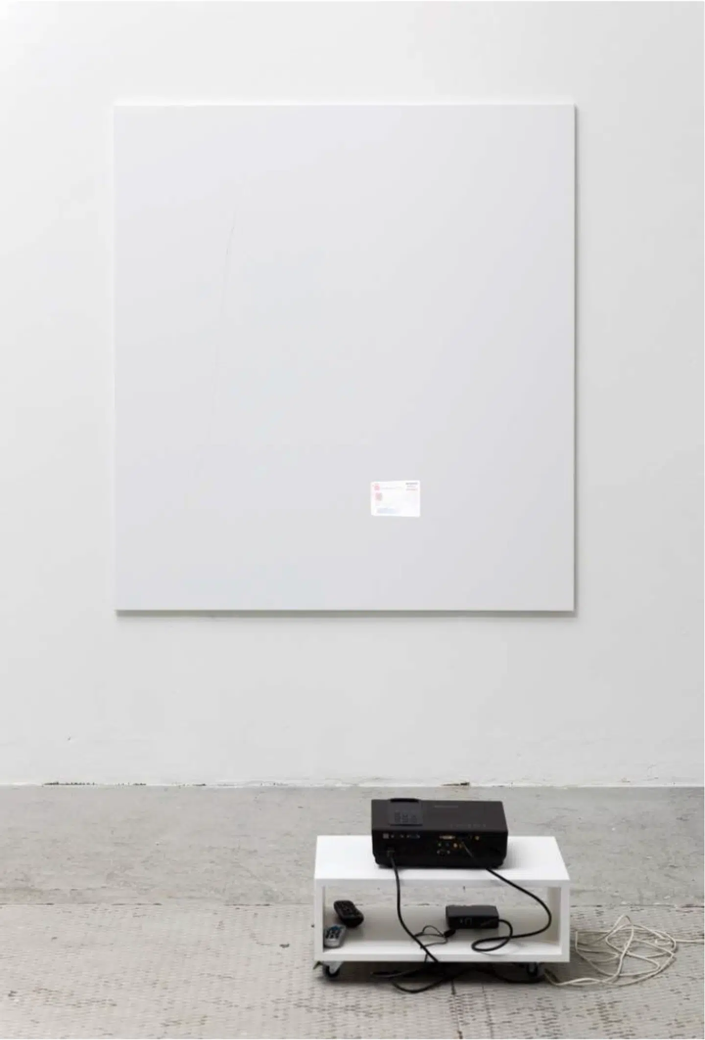 Kunstværket 'Scratches and VISA card' af Torben Ribe. Købt af Københavns Kommune for 40.000 kroner i 2012.