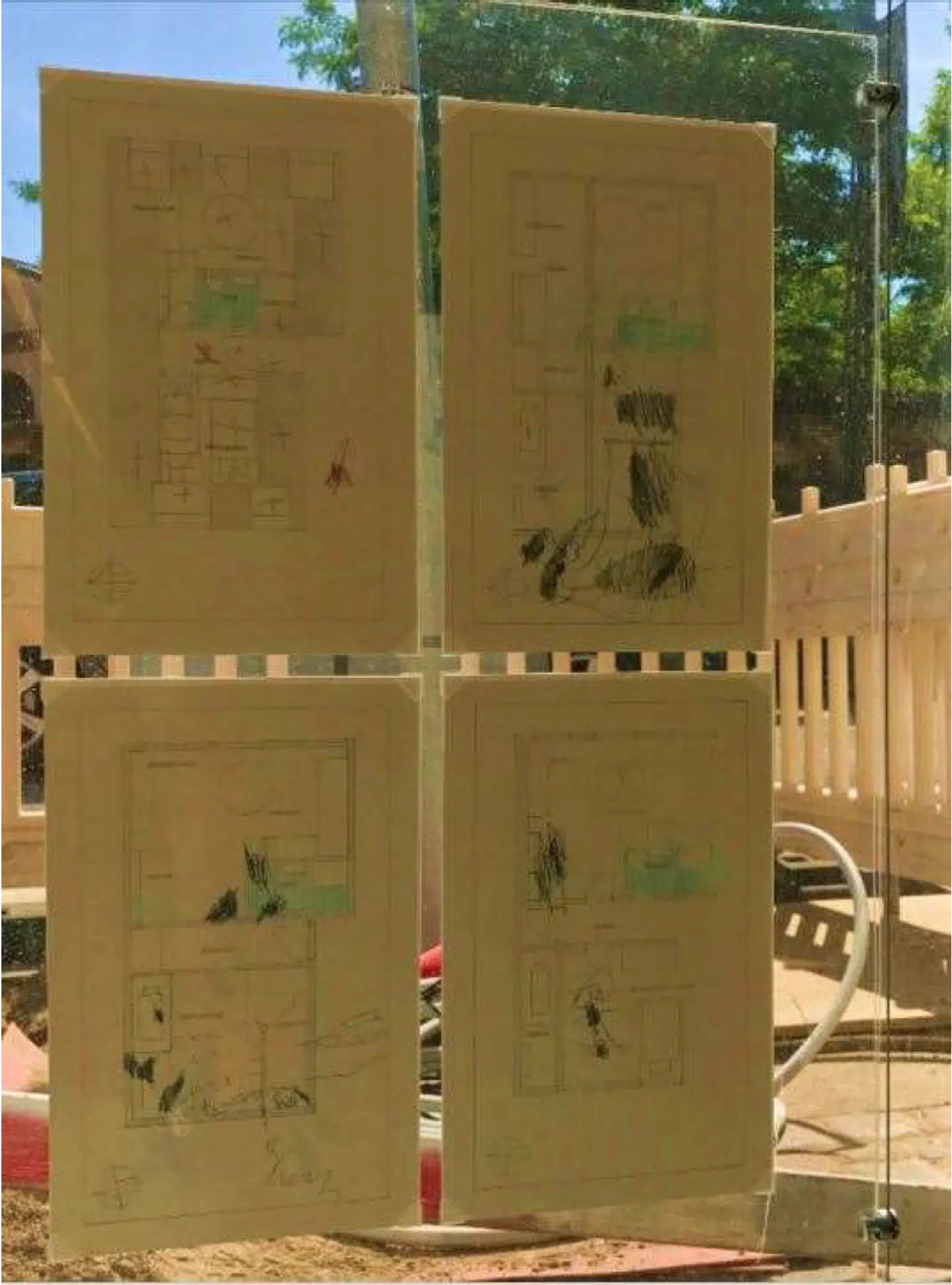 Kunstværket 'Plantegning 1-5, matrikel 249, lejlighed 1' af Thomas Bo Østergaard. Købt af Københavns Kommune for 8.200 kroner i 2018.