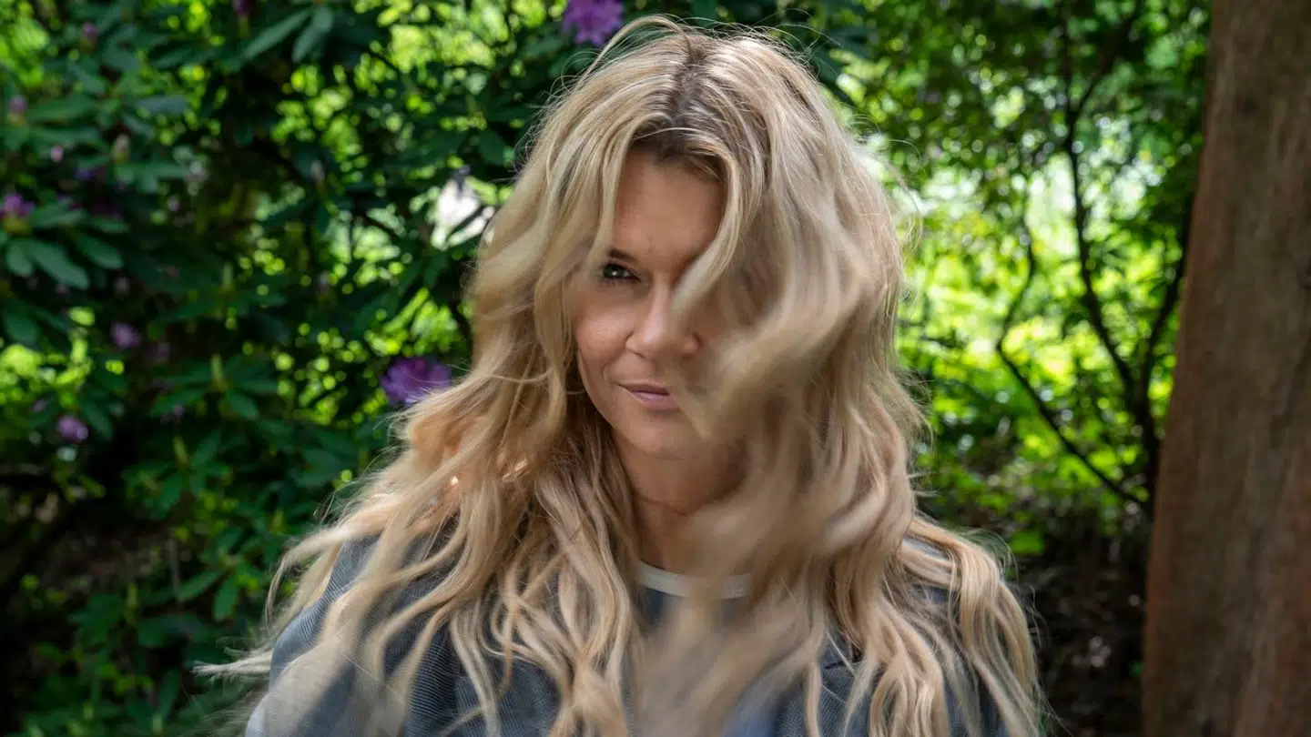 35-årige Rikke Gøransson har været vært på Paradise Hotel i 13 år.