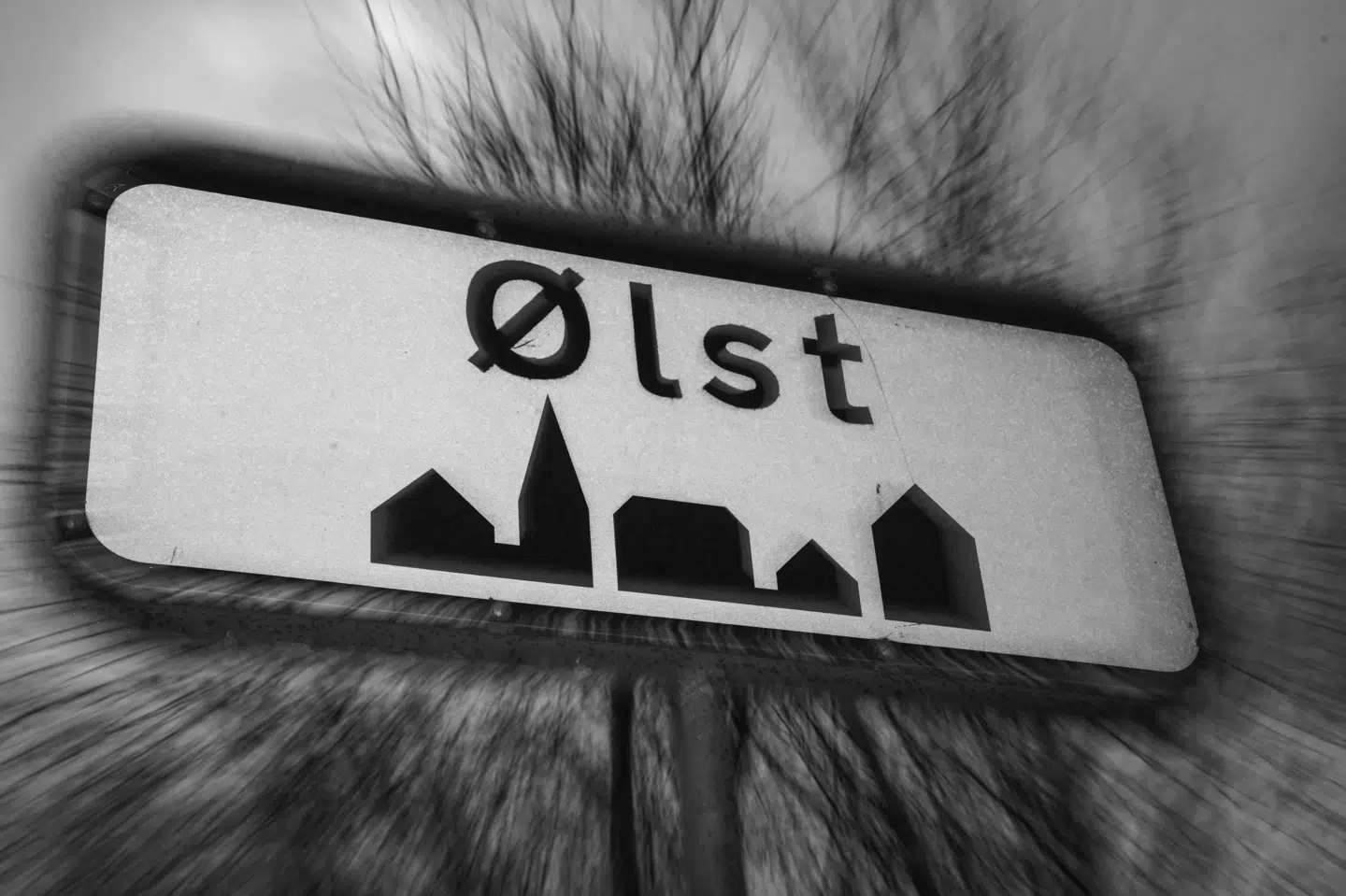 Randers Kommune vil nu iværksætte en særlig støtteorganisation for beboerne i Ølst, der er nabo til jordskreddet hos Nordic Waste. (Arkivfoto).