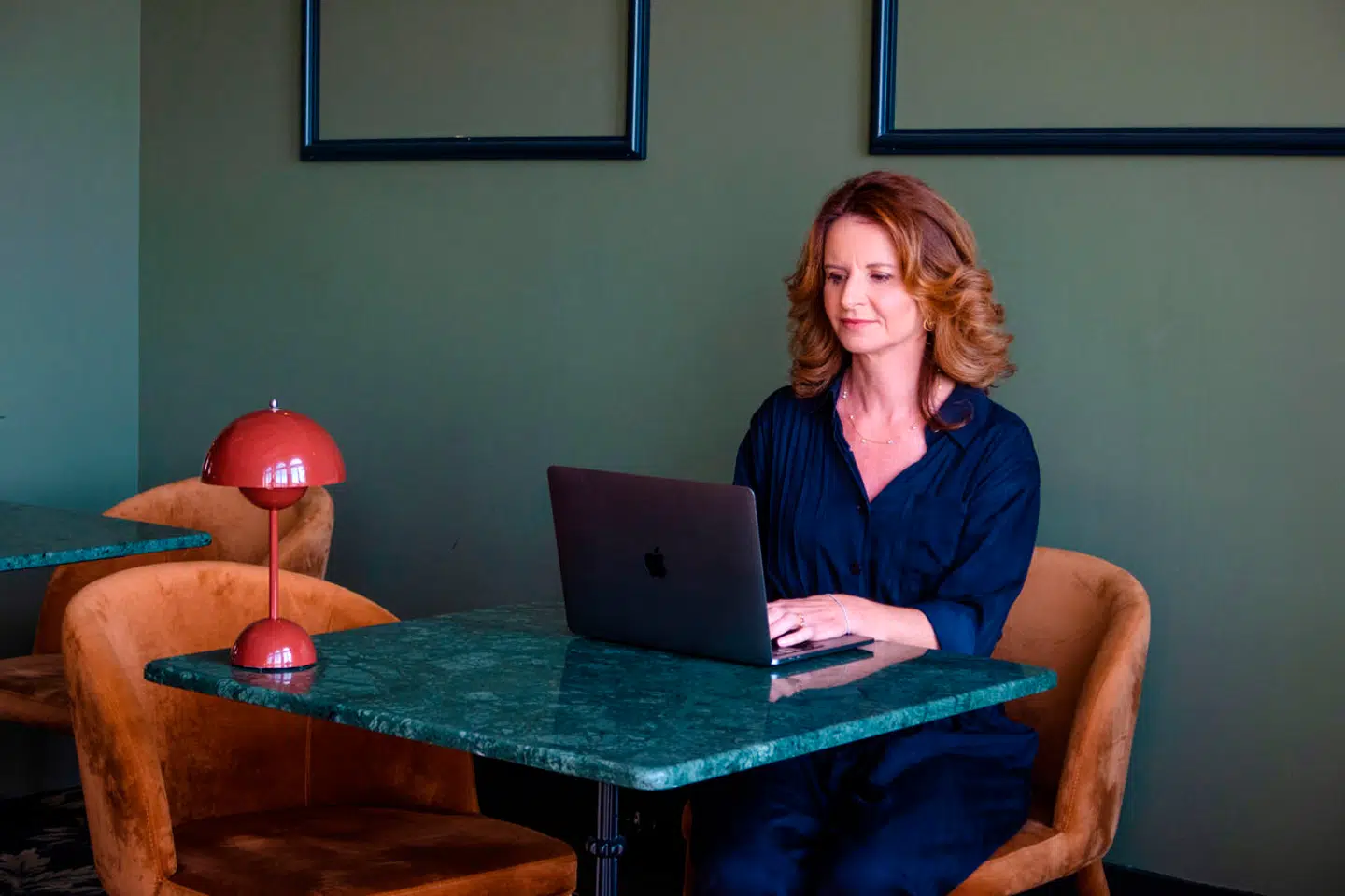 Beile Grünbaum er investor og blogger og står bag sitet Penge og Frihed. I 15 år forinden arbejdede hun som erhvervsjournalist på blandt andet Jyllands-Posten, Berlingske og Reuters.