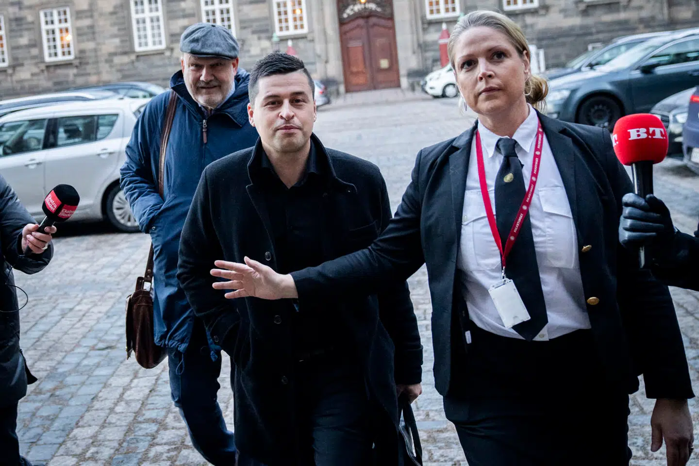 Mike Fonseca blev smidt ud af Moderaterne, da han blev kæreste med en pige på 15 år. Før det måtte Jon Stephensen sige farvel partiet efter en sag om beskeder til en 19-årig kvinde. Ida Marie Odgaard/Ritzau Scanpix