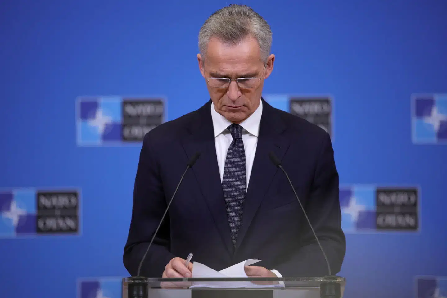 På dagens pressemøde kom det frem, at NATO forventer, at 18 af alliancens 31 medlemslande vil opfylde målsætningen om at bruge to procent af bruttonationalproduktet på forsvarsudgifter. Det gælder blandt andet Danmark.