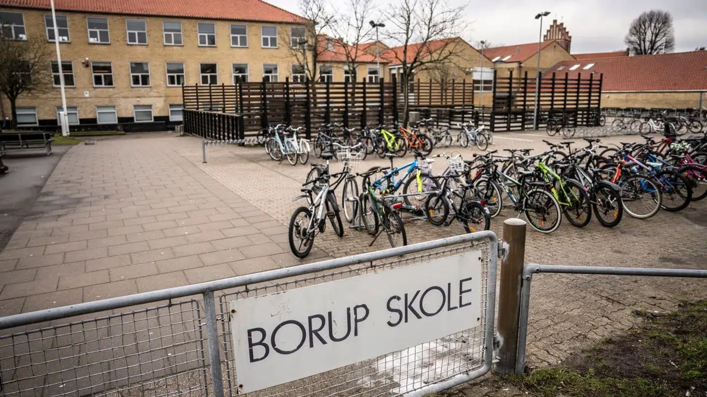 Eksteriør af Borup Skole i Borup, tirsdag den 13. februar 2024. Der går omkring 600 elever på skolen. (Foto: Mads Claus Rasmussen/Ritzau Scanpix)