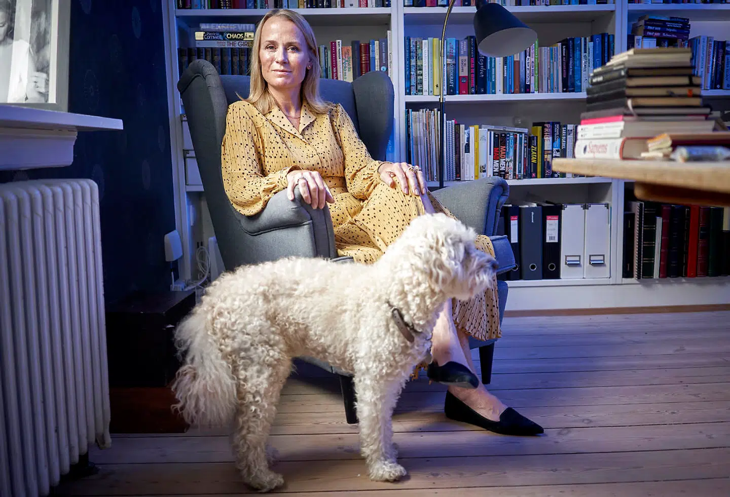 Malene Lei Raben i sit arbejdsværelse