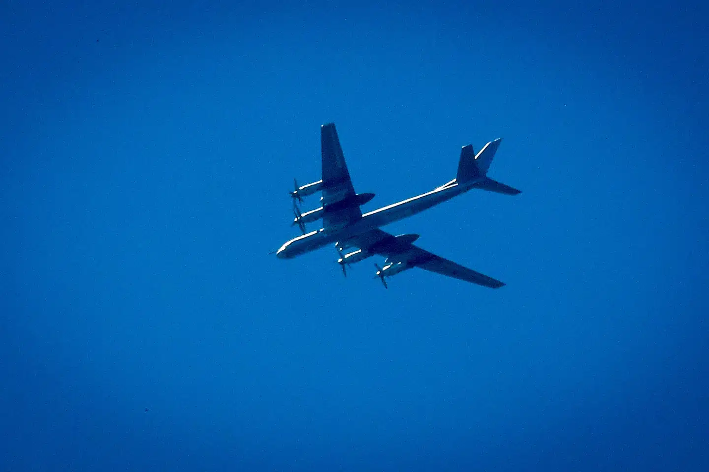 Adskillige russiske bombefly af typen Tu-95MS lettede angiveligt tidligere på natten fra en flybase. Det fik Ukraine til at advare om et forestående angreb. (Arkivfoto).