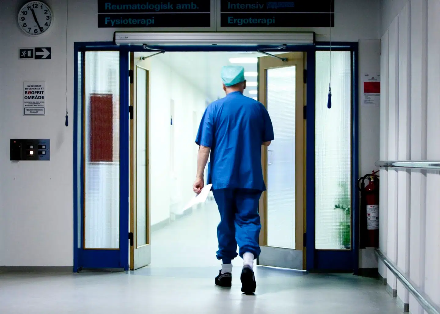Det nuværende forslag om, at man automatisk bliver organdonor, hvis man ikke aktivt melder fra, skaber ikke varme tanker, men derimod skam og skyldfølelse, hvis man ikke umiddelbart har lyst til at blive donor, skriver Peter Bøgelund.