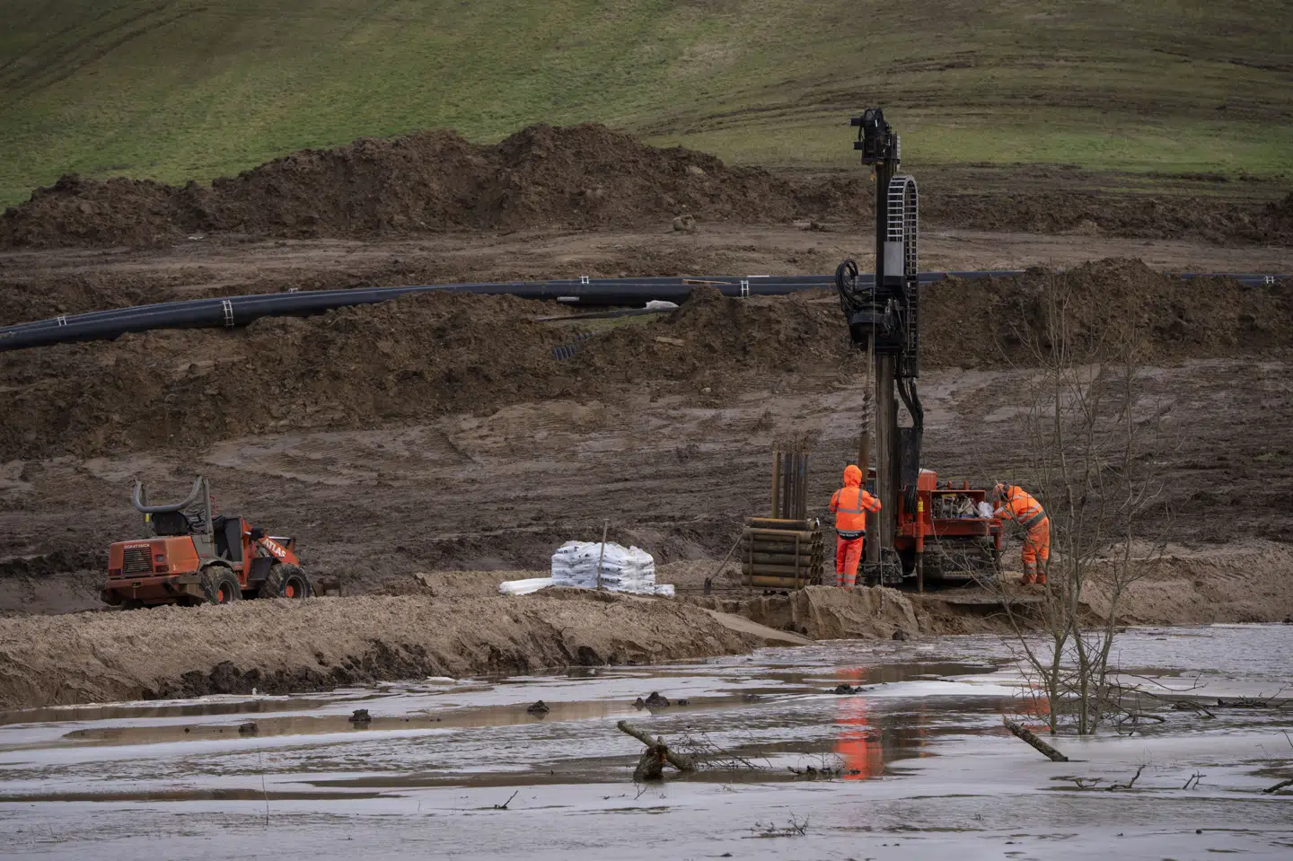 Der er arbejdet i døgndrift for at håndtere et jordskred tæt ved landsby i Randers Kommune. (Arkivfoto).