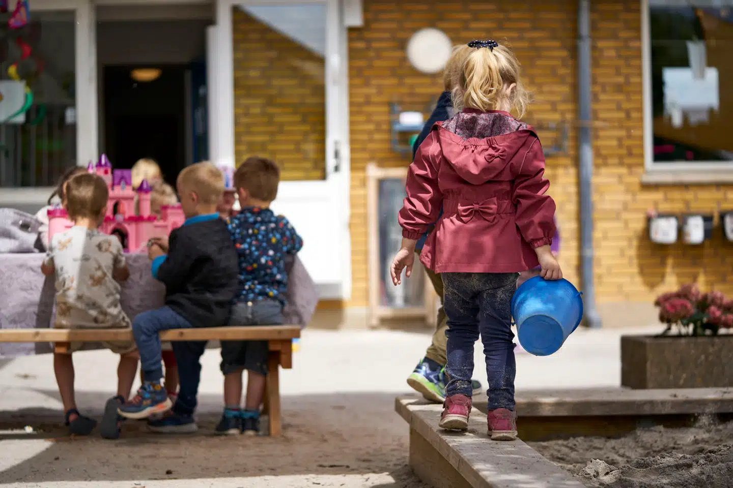 Det kan være svært at vide, hvorvidt dit barn er følelsesmæssigt intelligent.