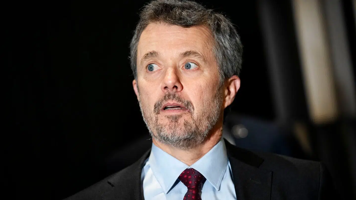 Kong Frederiks 24 år gamle dagbog er blevet udstillet, så alle kan få et smugkig i den.