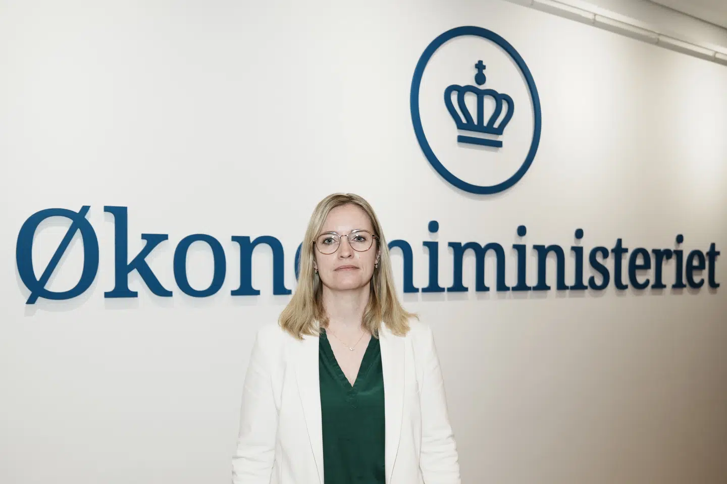 Stephanie Lose (V) vil nu bruge tid på at dykke ned i anbefalingerne fra det såkaldte Svarer-udvalg, siger hun til TV 2 News.