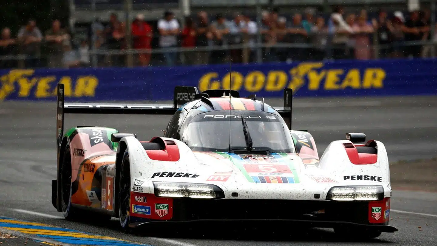 Michael Christensen i denne Porsche er i skarp konkurrence mod Ferrari, Toyota, Peugeot, Cadillac, BMW, Lamborghini, Alpine og Isotta Fraschini i Hypercar-klassen i WEC og på Le Mans.