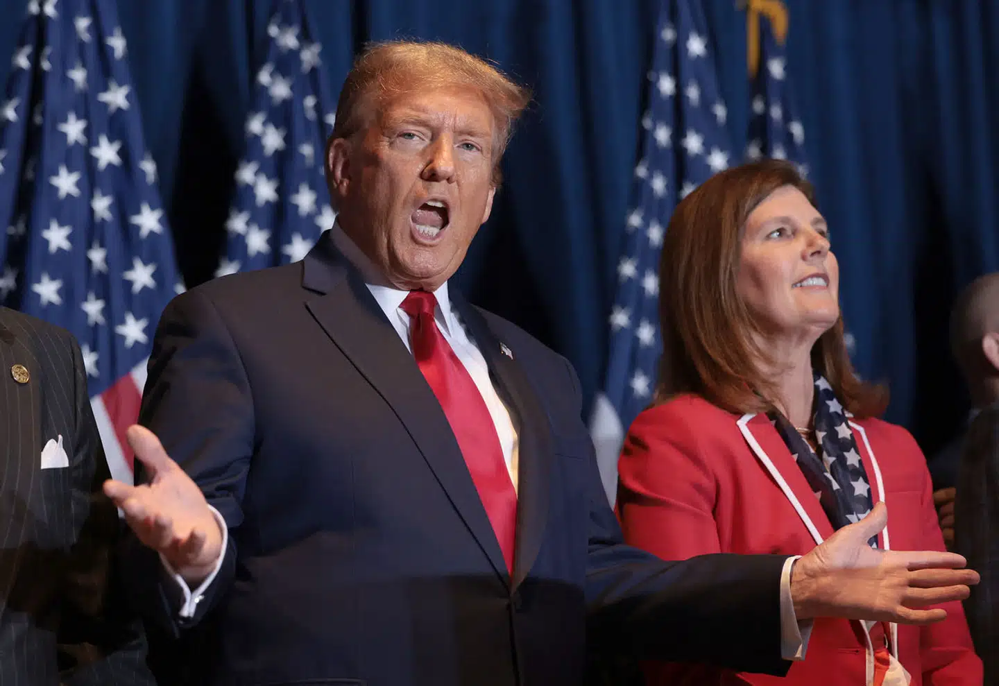 Trump undlod at kritisere Nikki Haley i sin tale efter sejren i South Carolina.