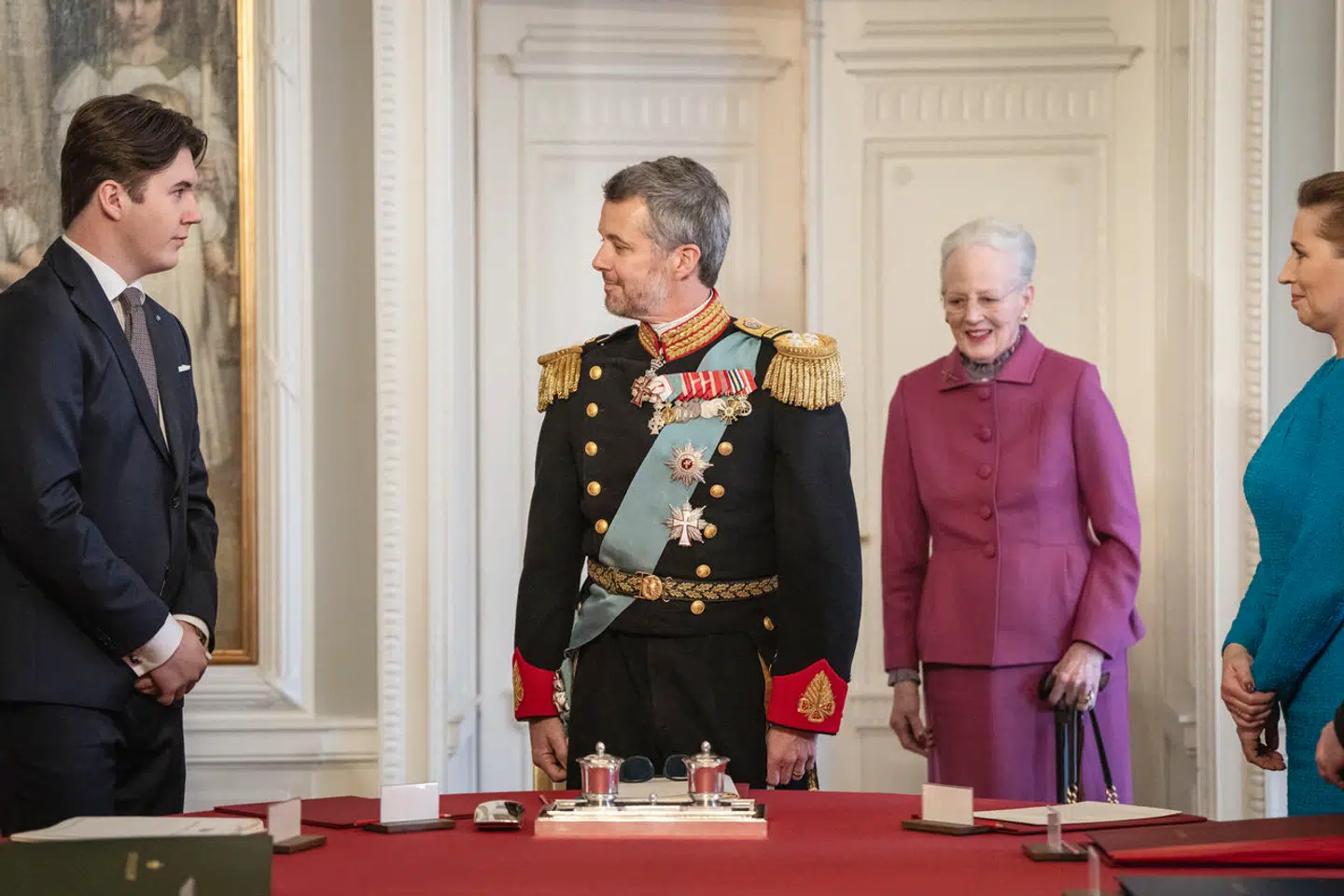 Kronprins Christian blev som 18-årig optaget i Statsrådet, hvorfra han i sin far kong Frederiks fravær som regent kan underskrive love og ændringer i regeringen. Efter dronning Margrethes abdikation rykkede den nyslåede Kronprins frem ved bordet, mens dronning Margrethe fik titel af rigsforstander, hvor hun før var regent.