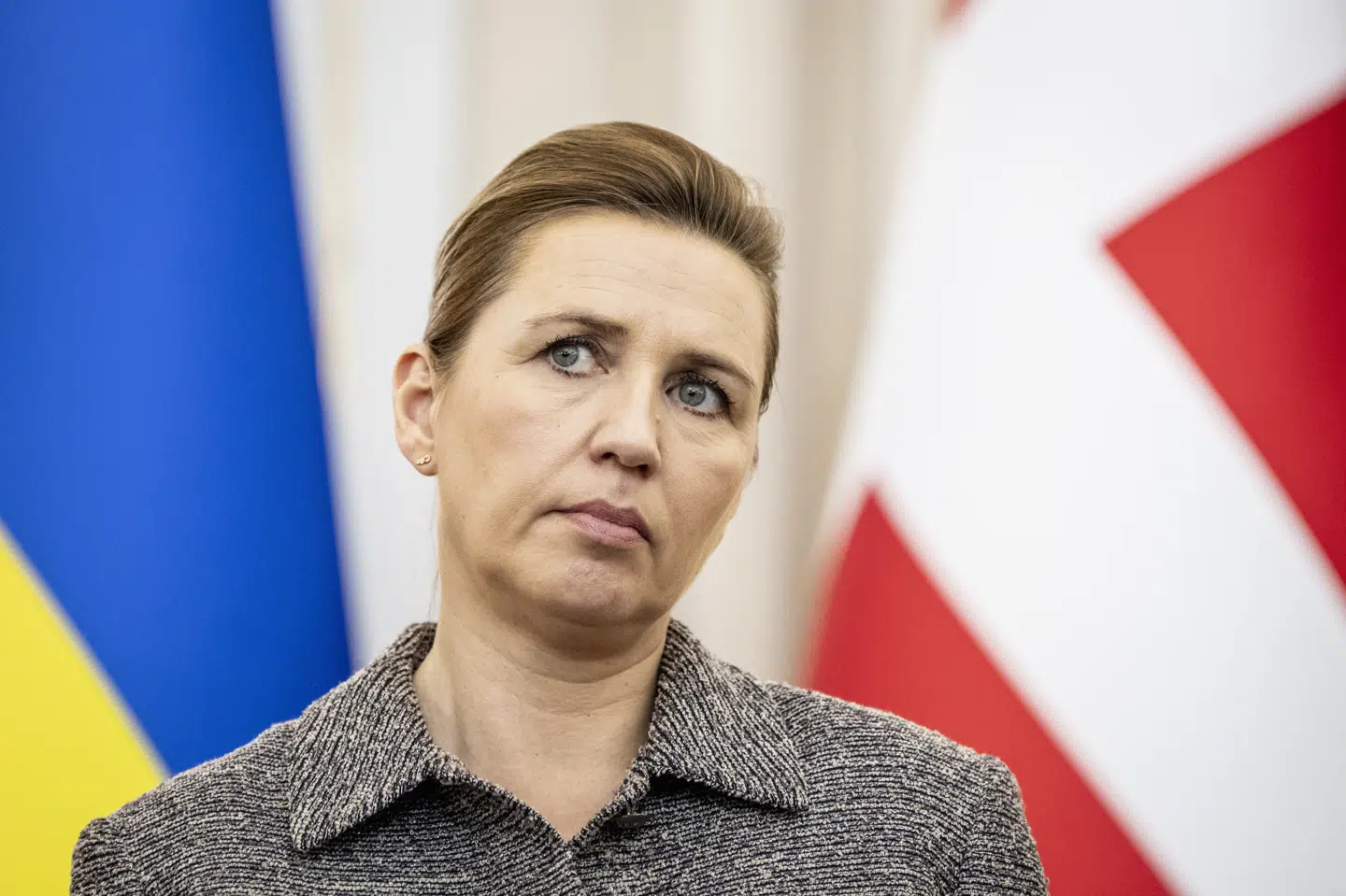 Statsminister Mette Frederiksen (S) noterer sig, at den danske efterforskning i Nord Stream-sagen er indstillet, men siger ellers ikke meget om sagen. (Arkivfoto).