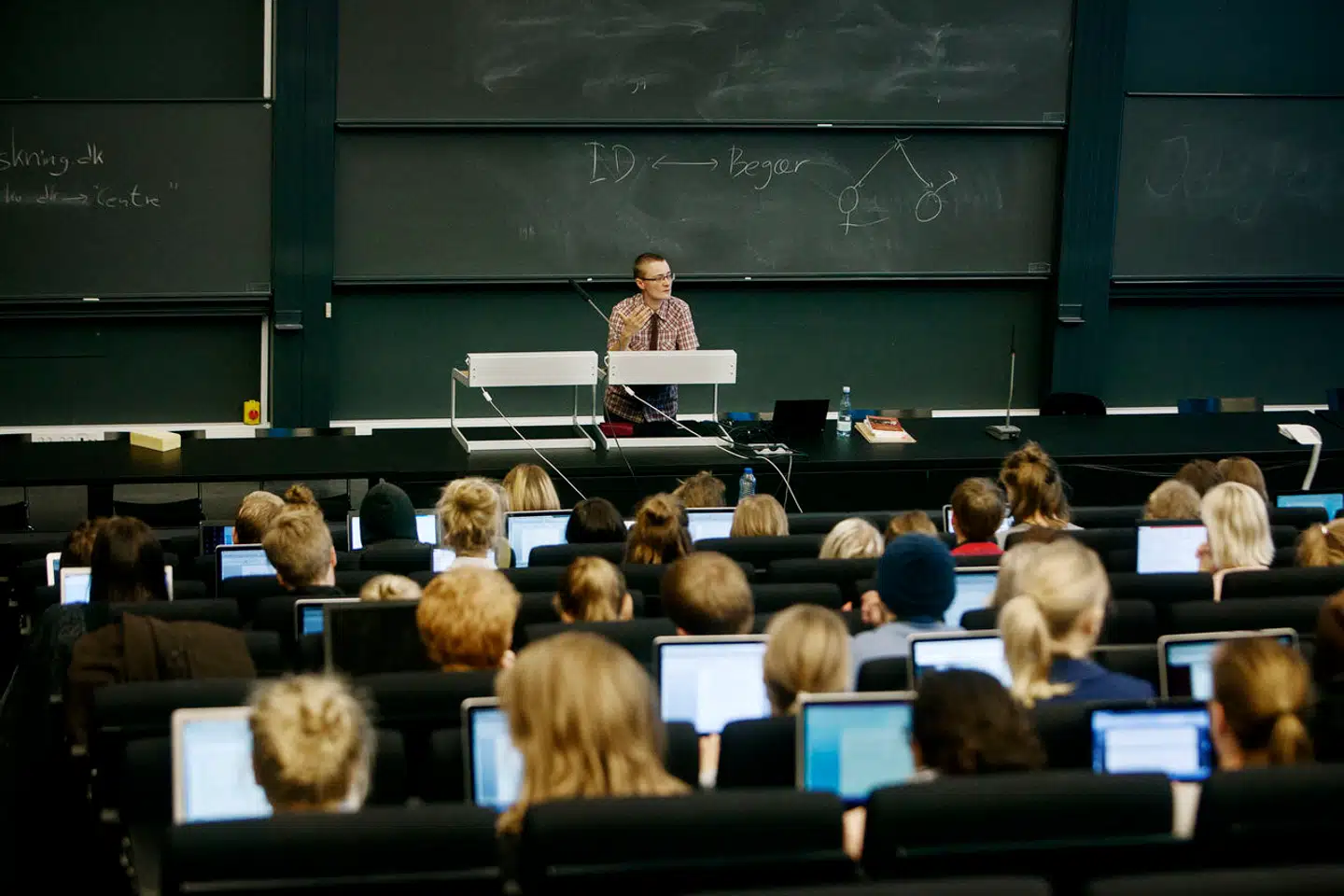 Ny undersøgelse afslører, hvilke uddannelser, der fører til den højeste indkomst senere i livet.