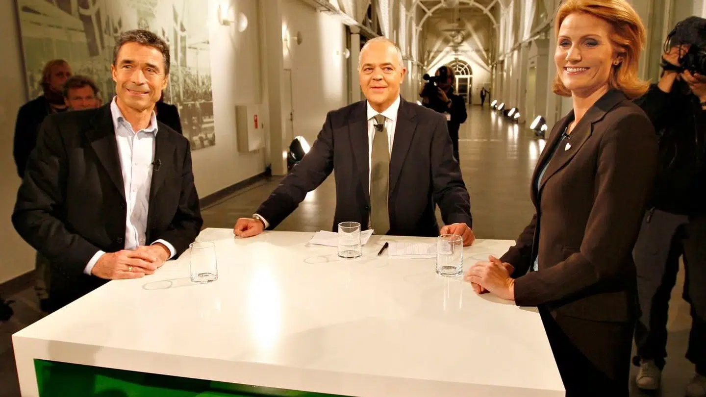 Jes Dorph-Petersen styrede slagerts gang, da statsminister Anders Fogh Rasmussen og Socialdemokraternes formand, Helle Thorning-Schmidt, mødtes til valgduel hos TV 2 i Odense i 2007.