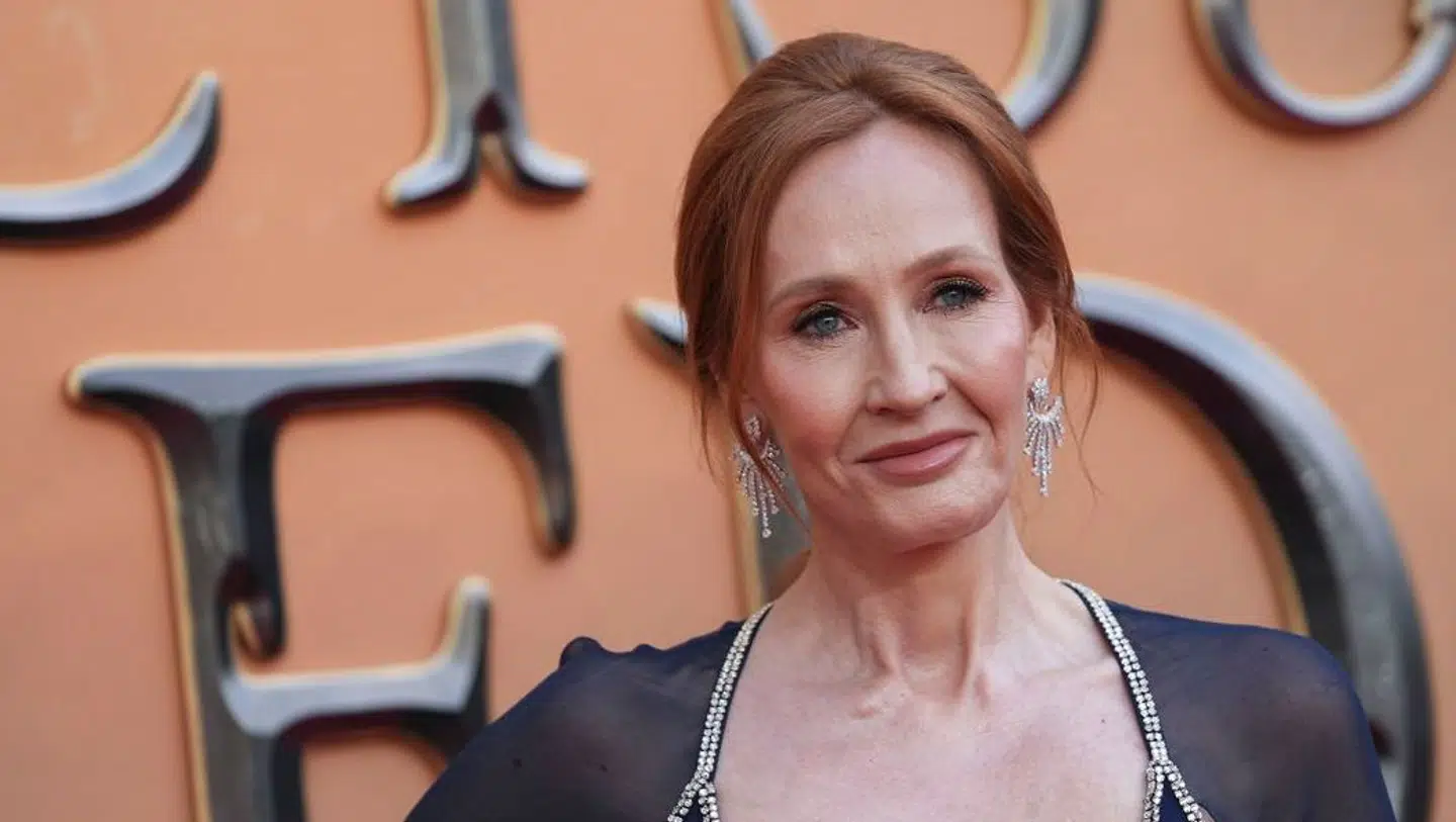 J. K. Rowling er flere gange kommet i mediernes søgelys for sine omdiskuterede holdninger.