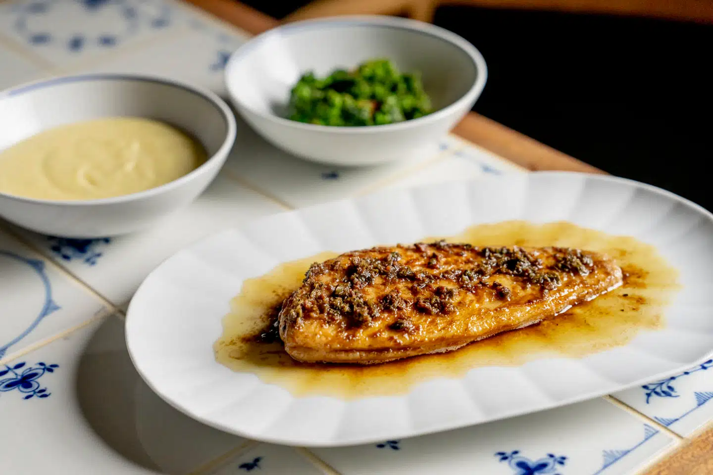 Er en god klassisk søtunge som her på Restaurant Anton ikke længere nok? Mange gæster vil have intellektuelle hapsere on the side.