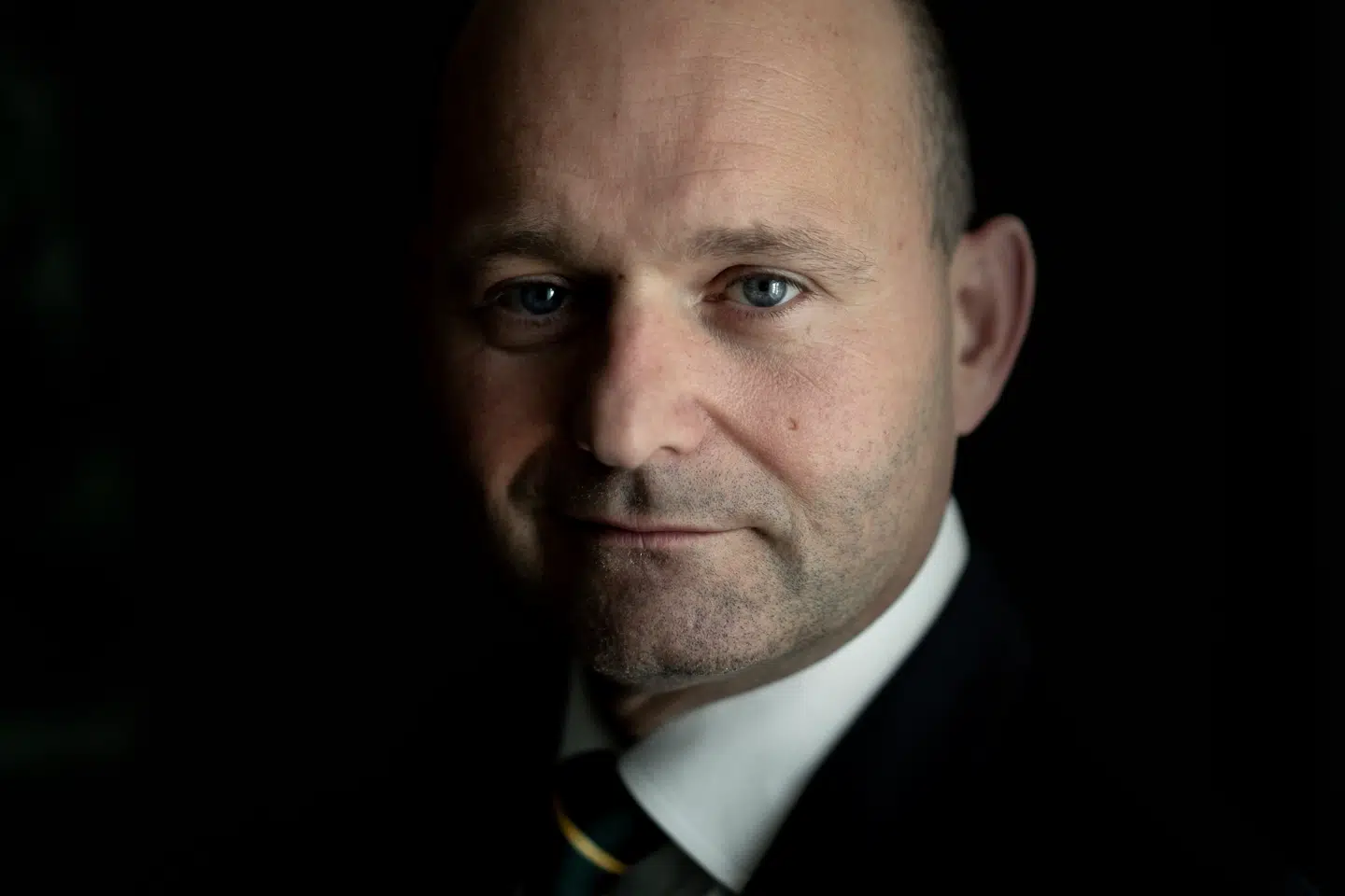 Formand for Det Konservative Folkeparti er afgået ved døden.