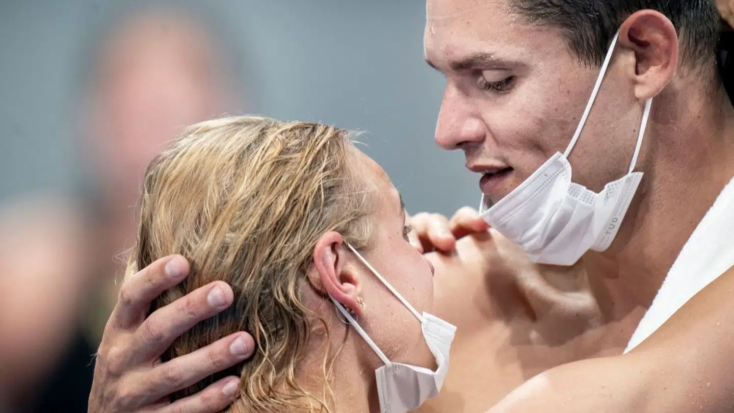 Pernille Blume og Florent Manaudou under OL i Tokyo.