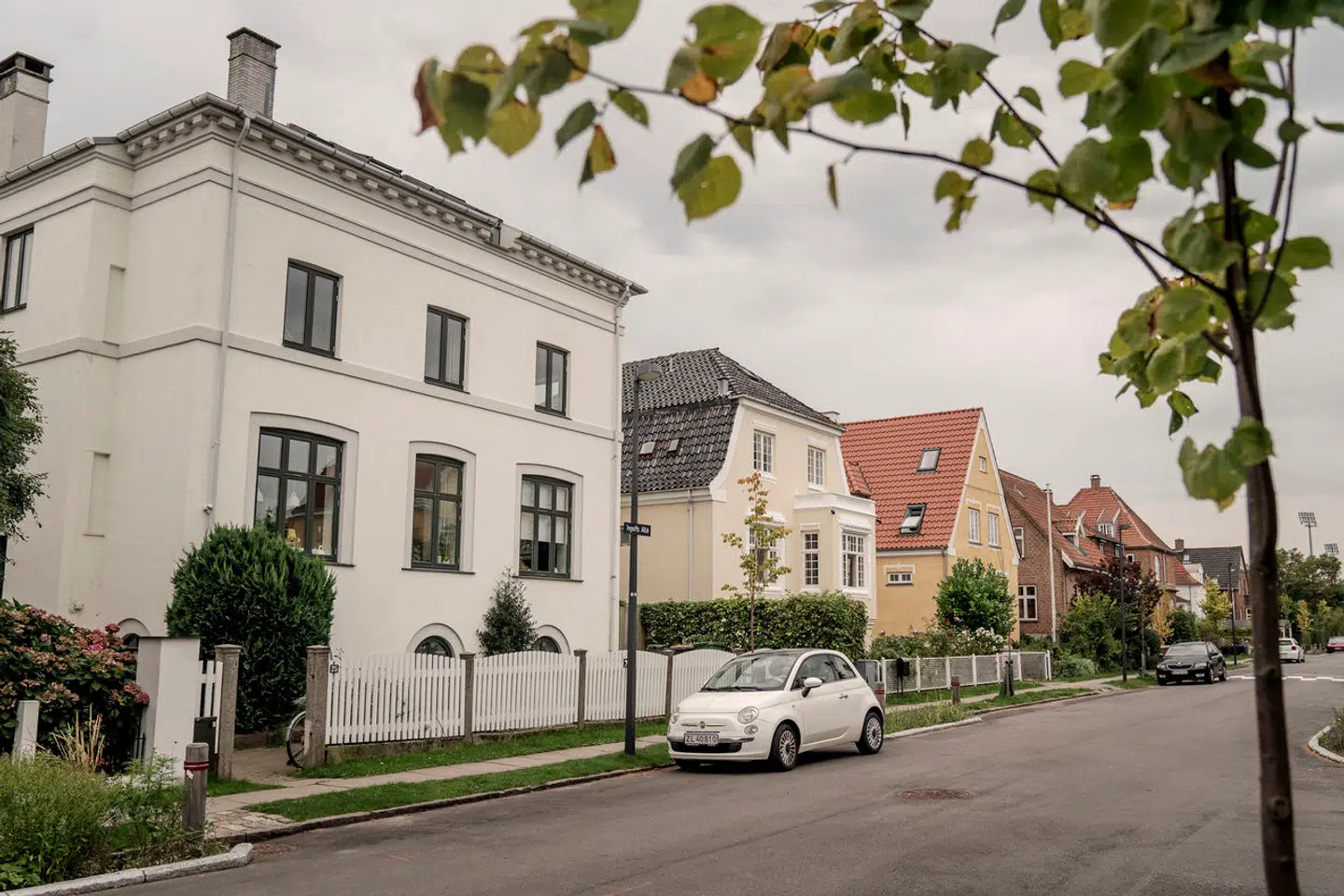 Boligpriserne er faldet i over 60 kommuner, og det vil også sætte sig i skatten.