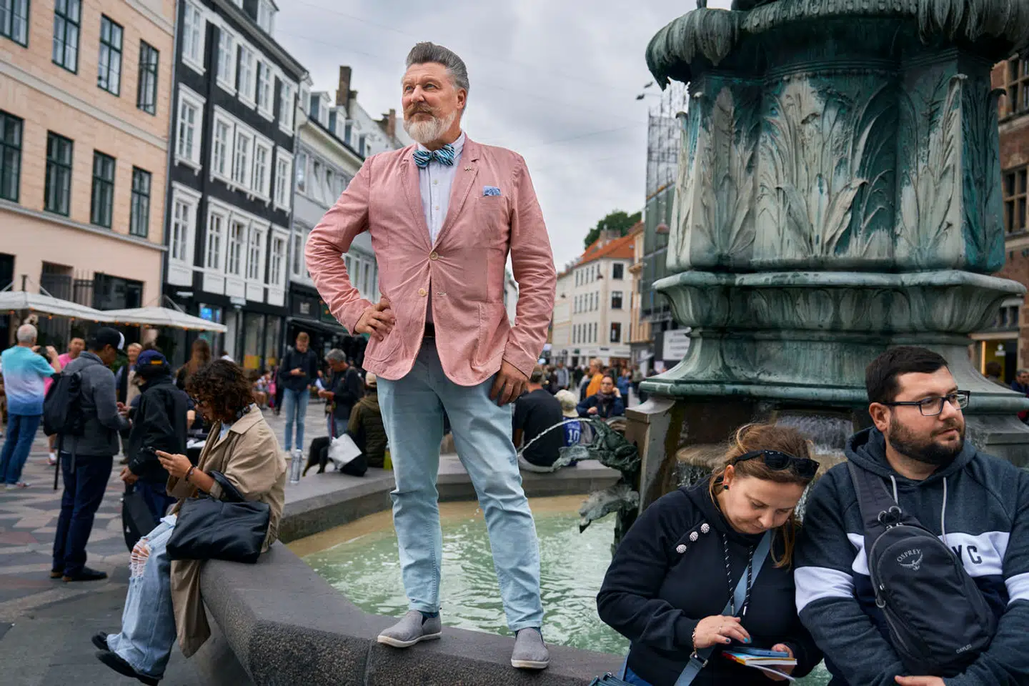 Copenhagen Pride med formand Lars Henriksen i spidsen er blevet kritiseret for at vælge side i Israel-Palæstina-konflikten.